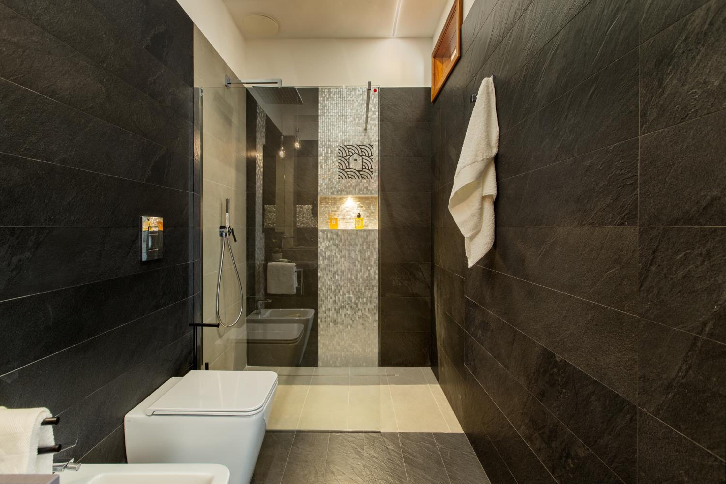 Junior Suite - Photo 2