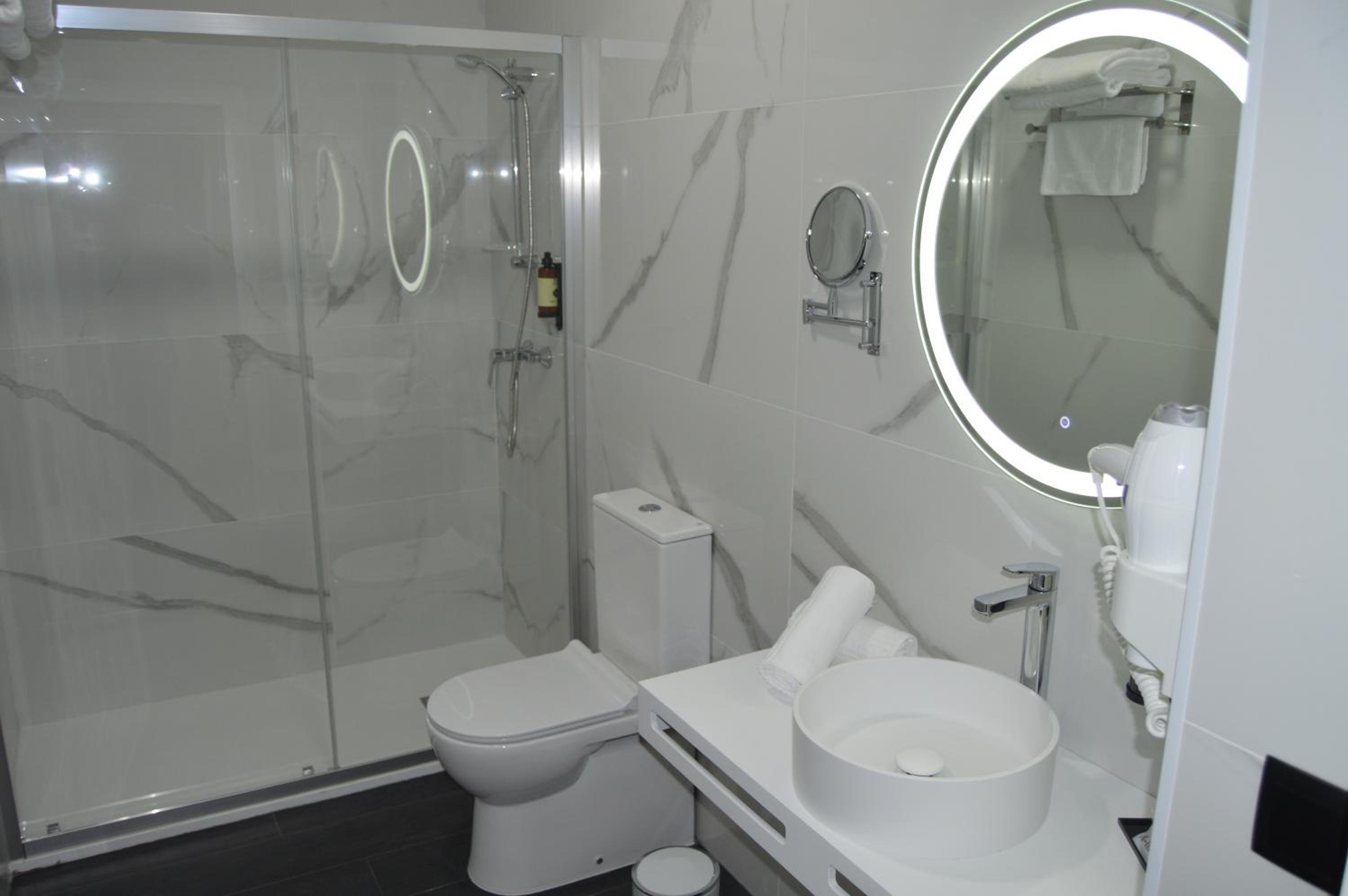 Superior Double or Twin Room photo 2