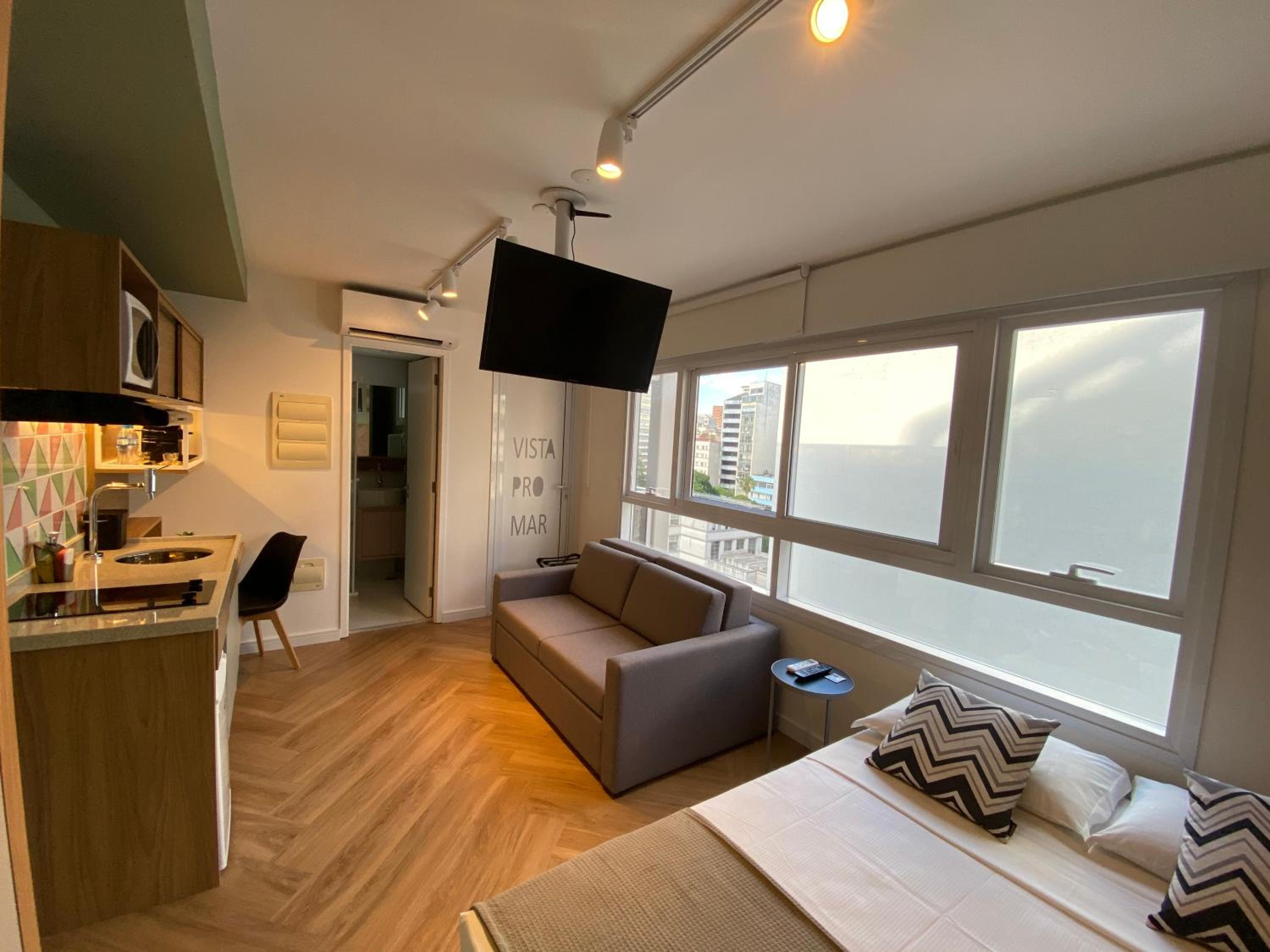Deluxe Apartment - Photo 2