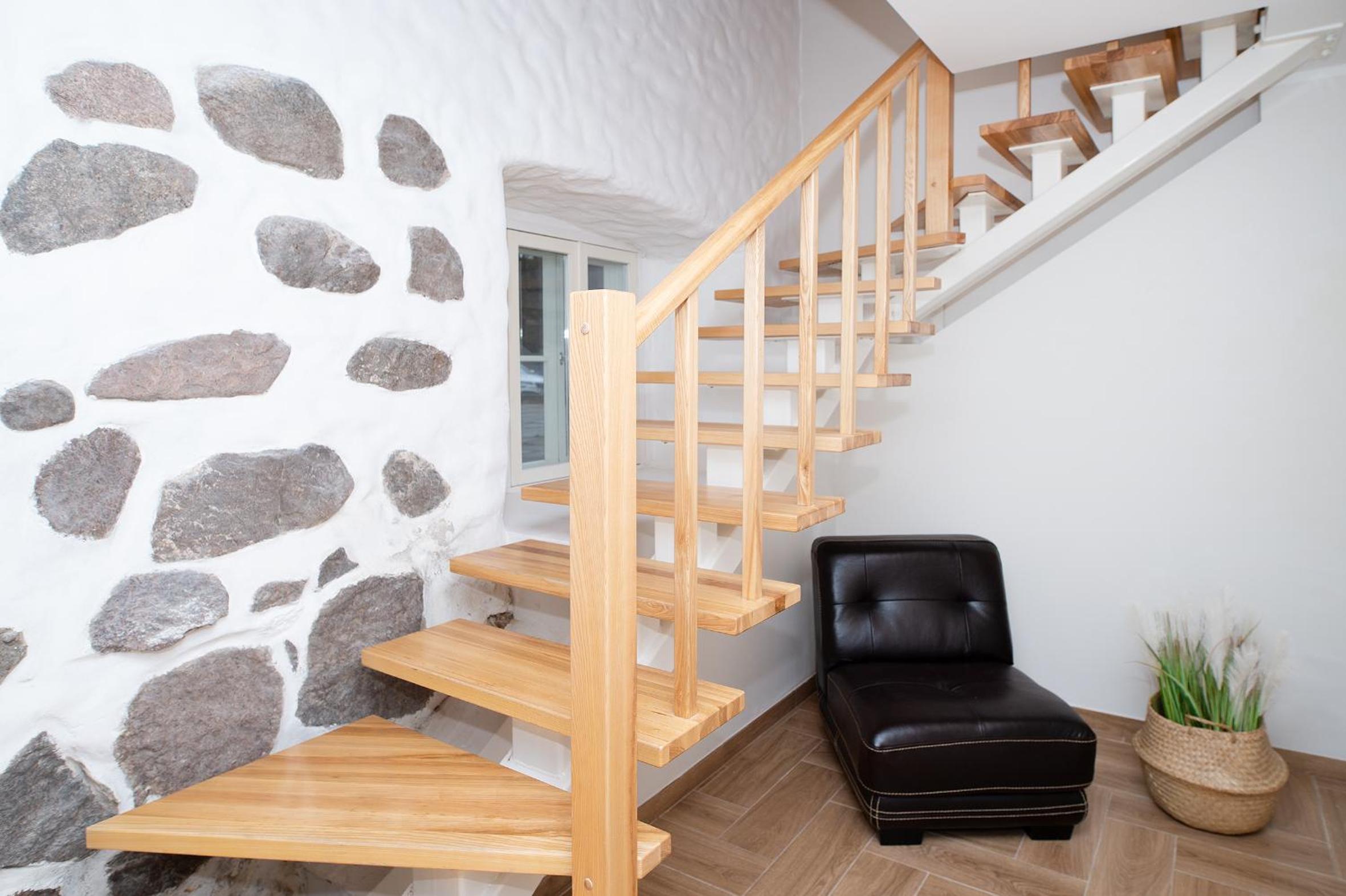 Two-Bedroom Apartment - Photo 10