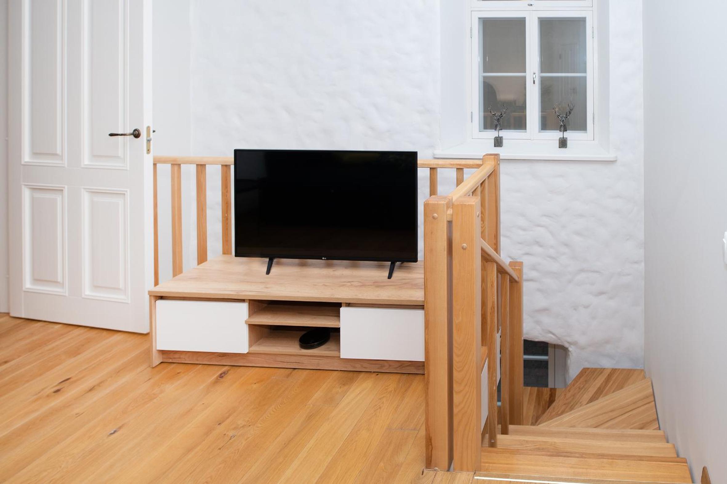 Two-Bedroom Apartment - Photo 22