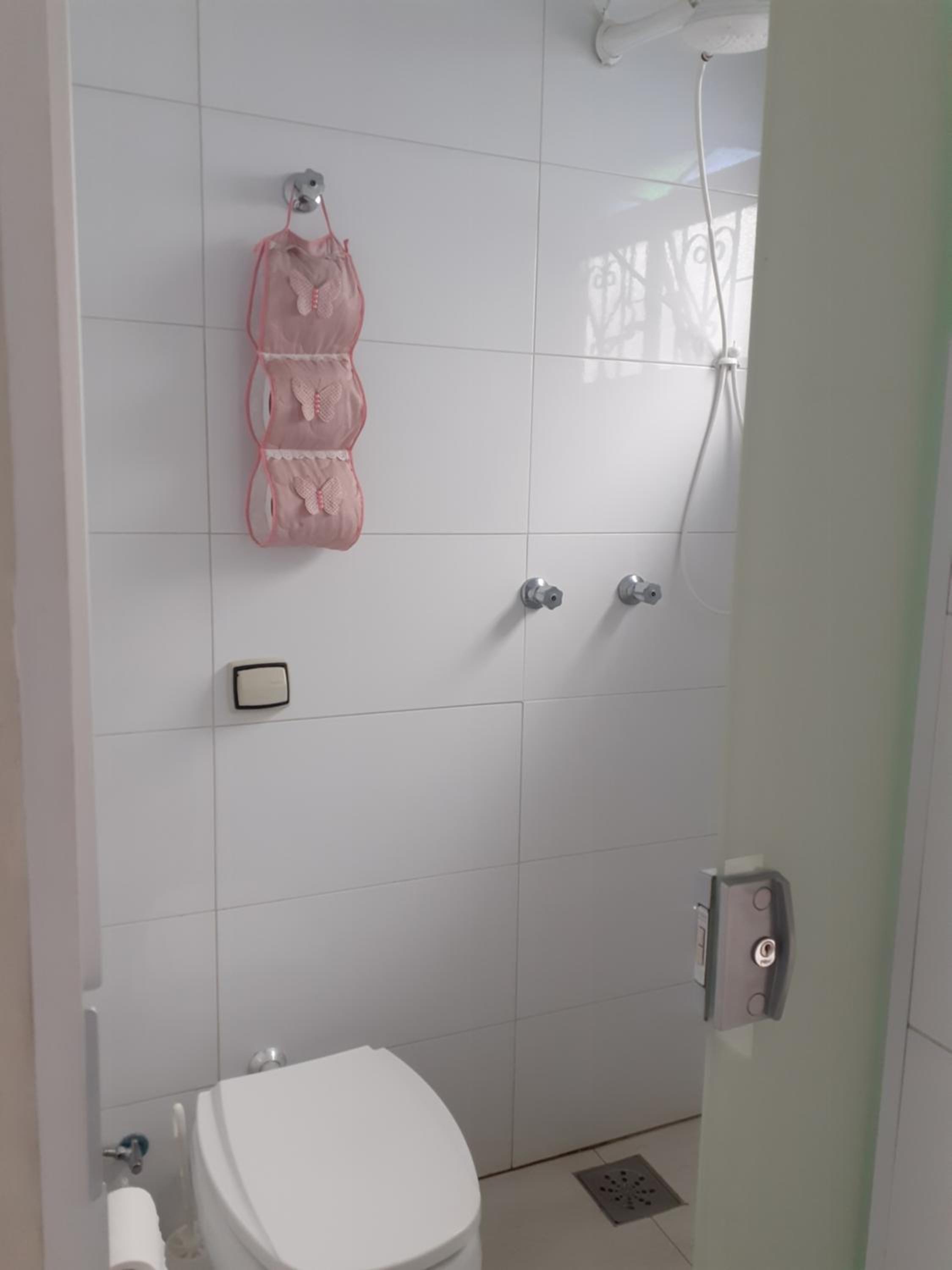 Standard Twin Room - Photo 13