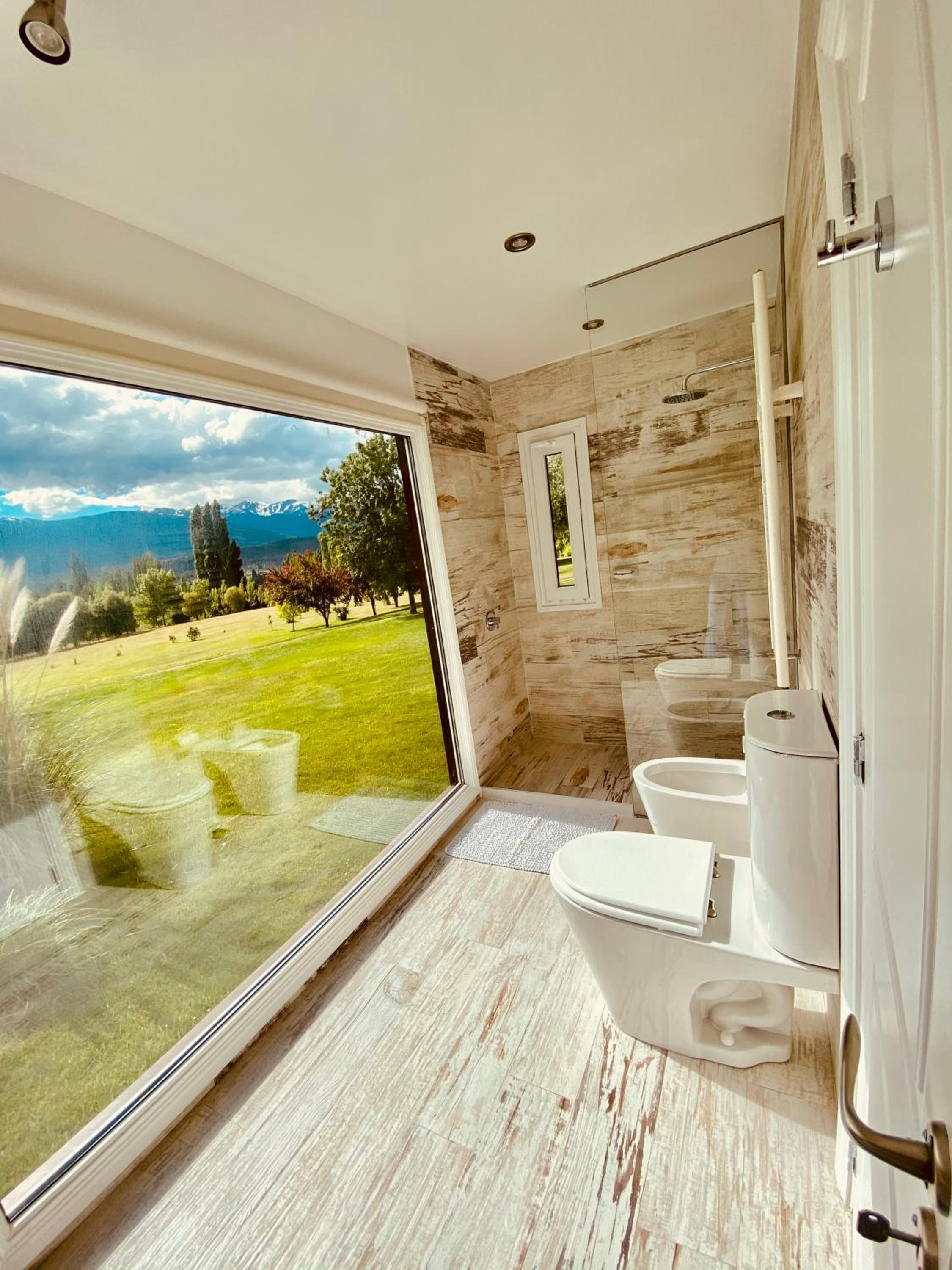 Double or Twin Room with Private Bathroom photo 3