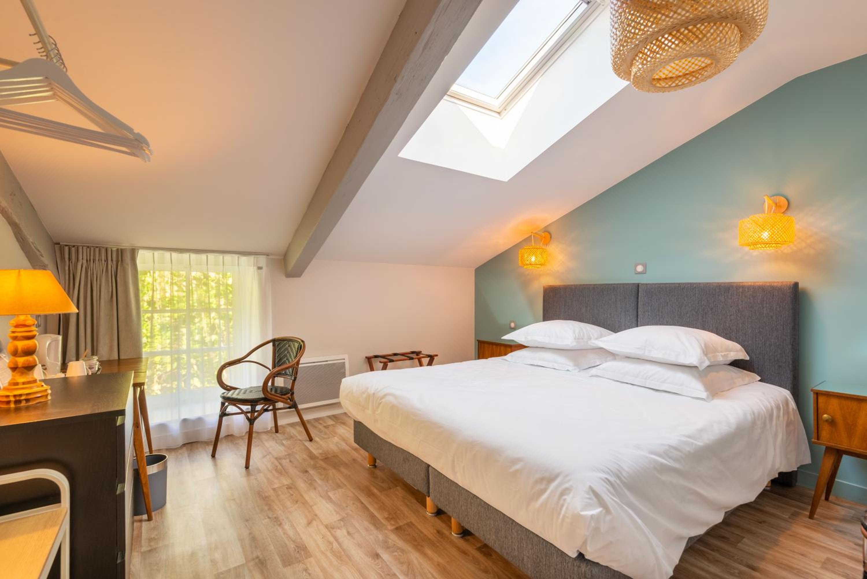 Standard Double or Twin Room photo 2