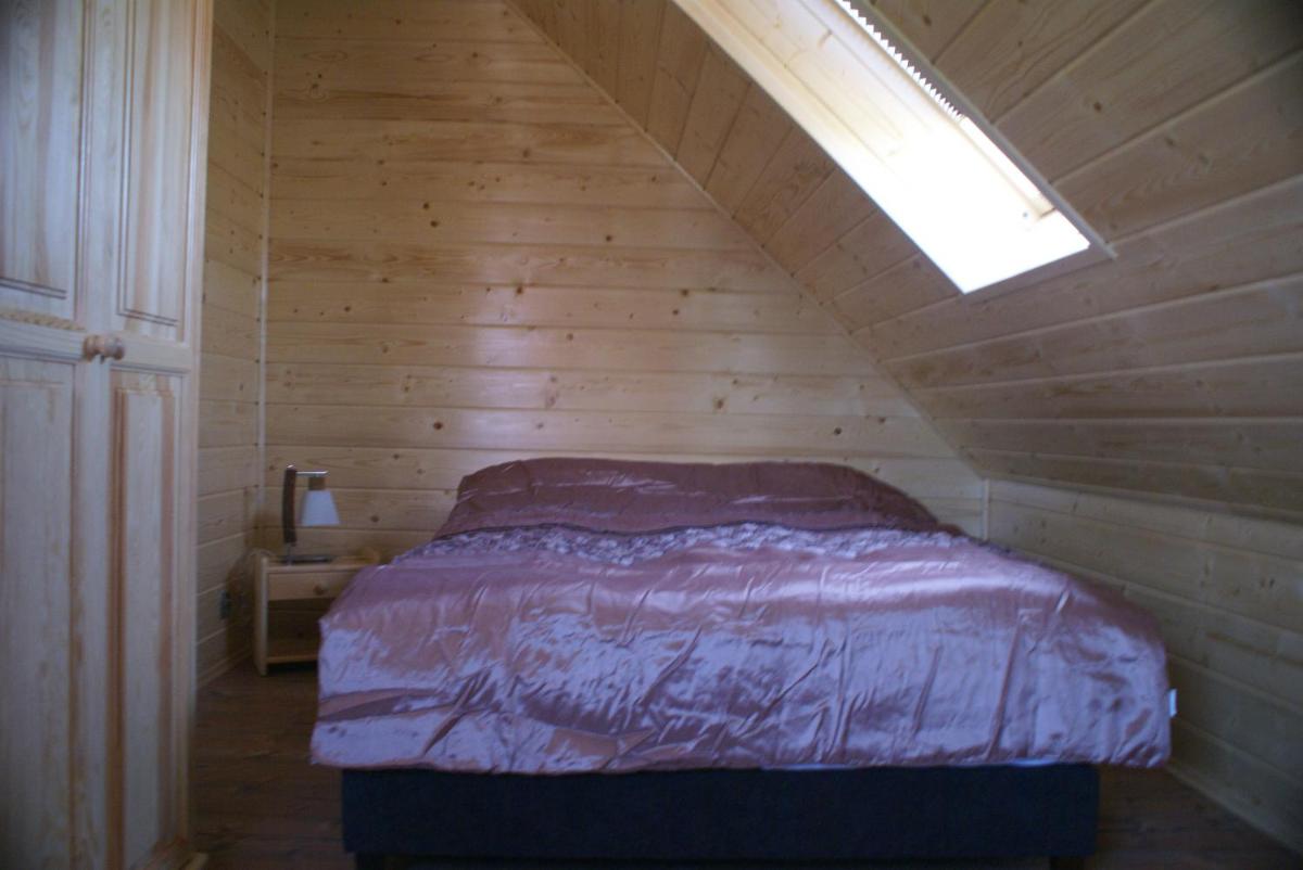Four-Bedroom House photo 2