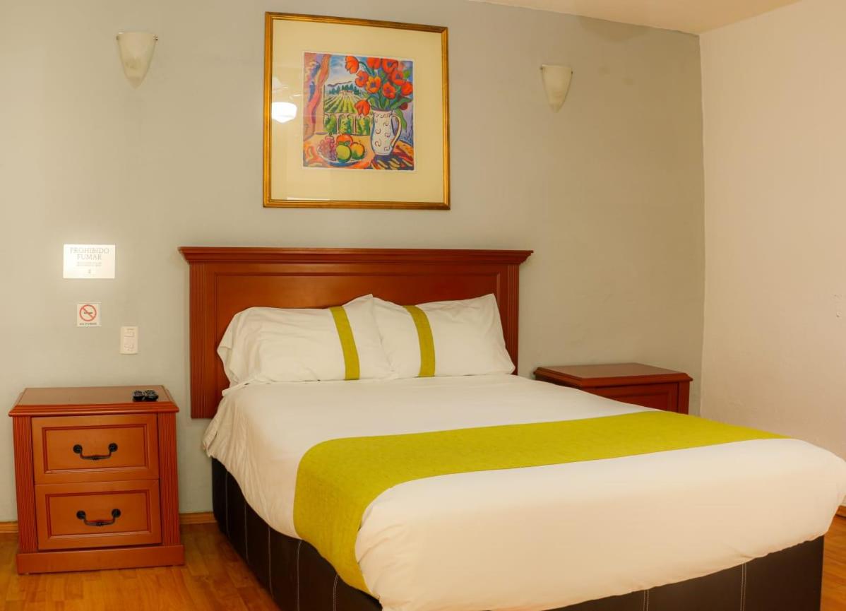 Double Room with Private Bathroom - Photo 1
