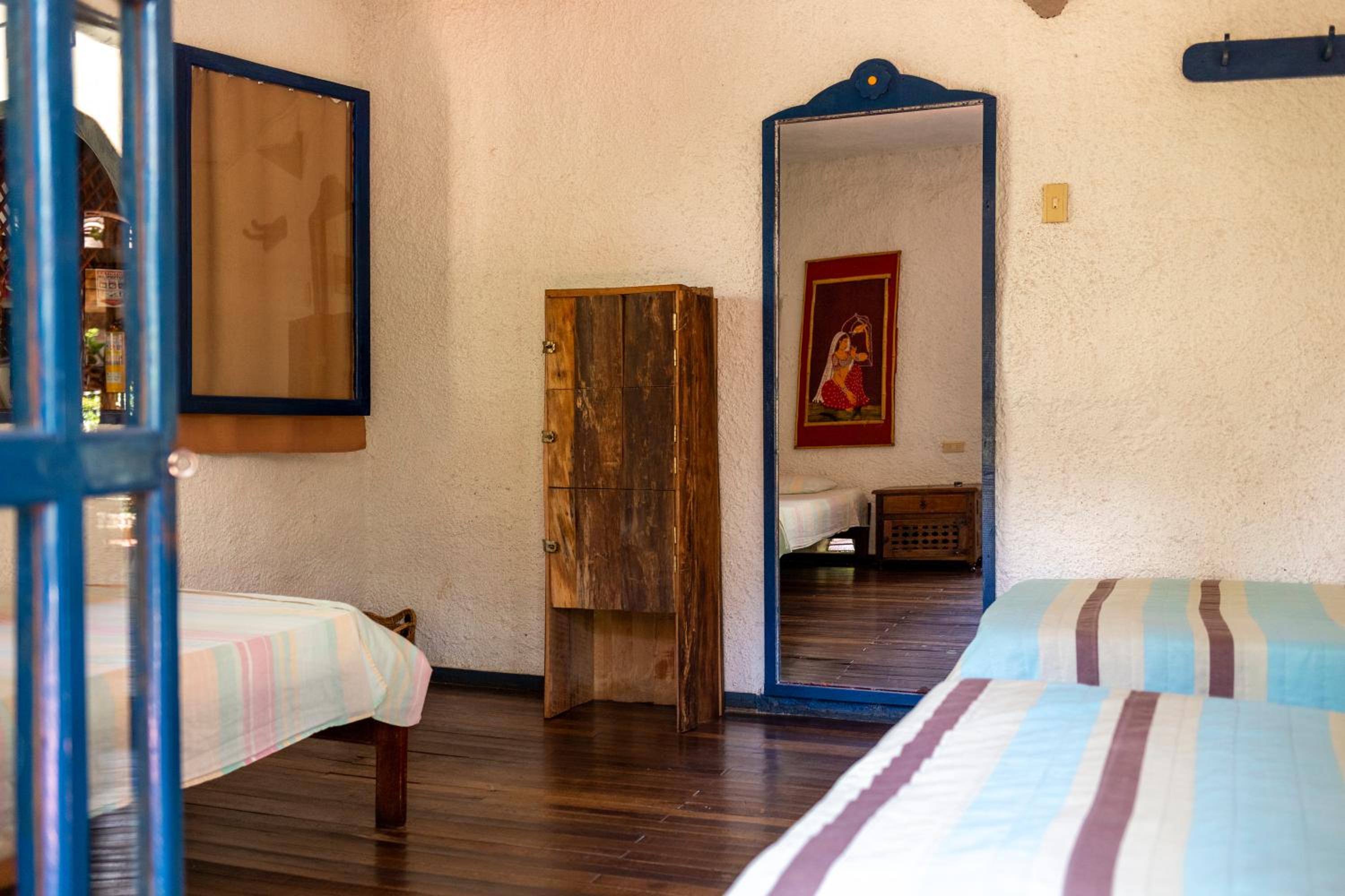 Single Bed in Mixed Dormitory Room photo 2
