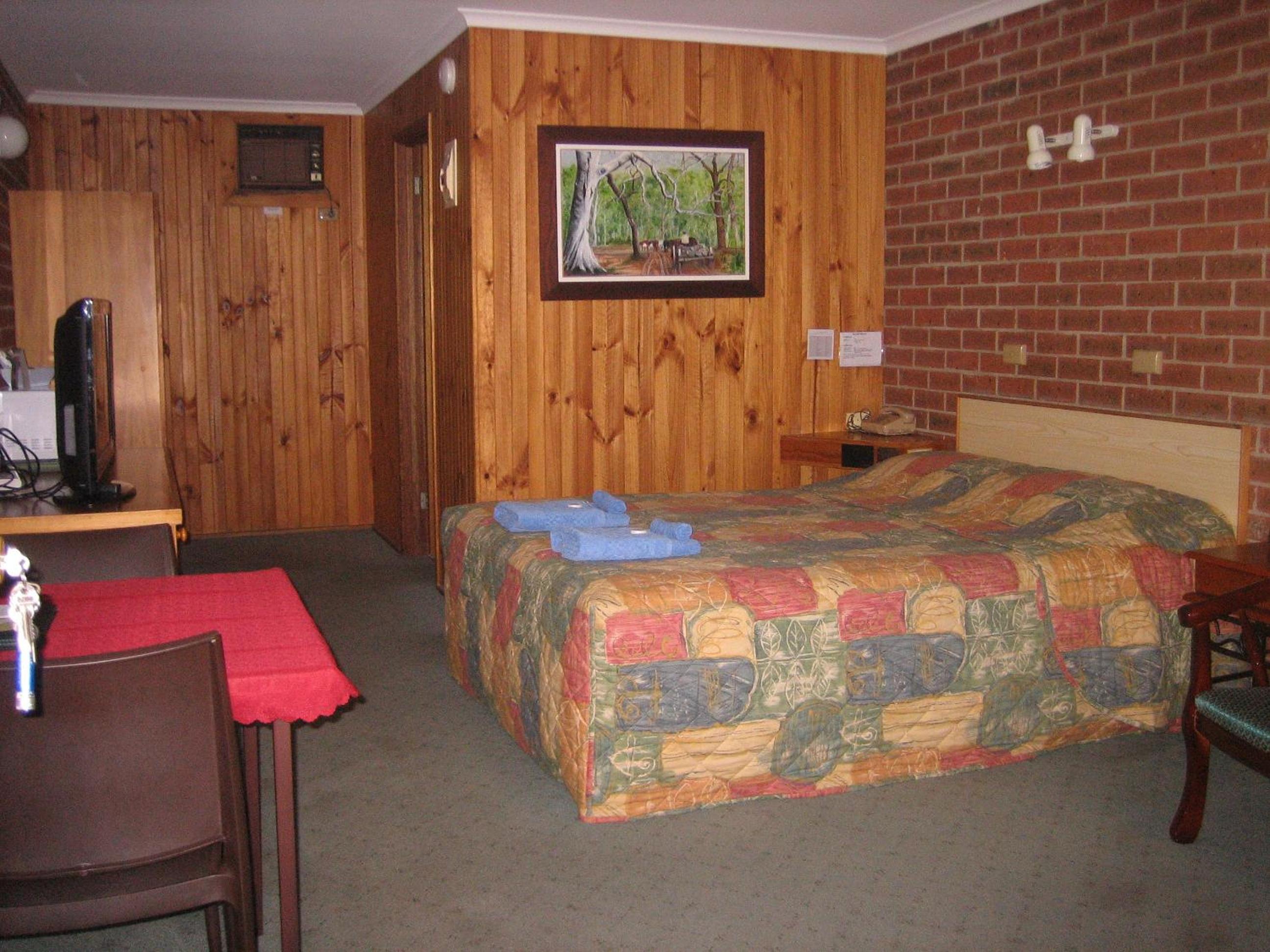 Queen Room