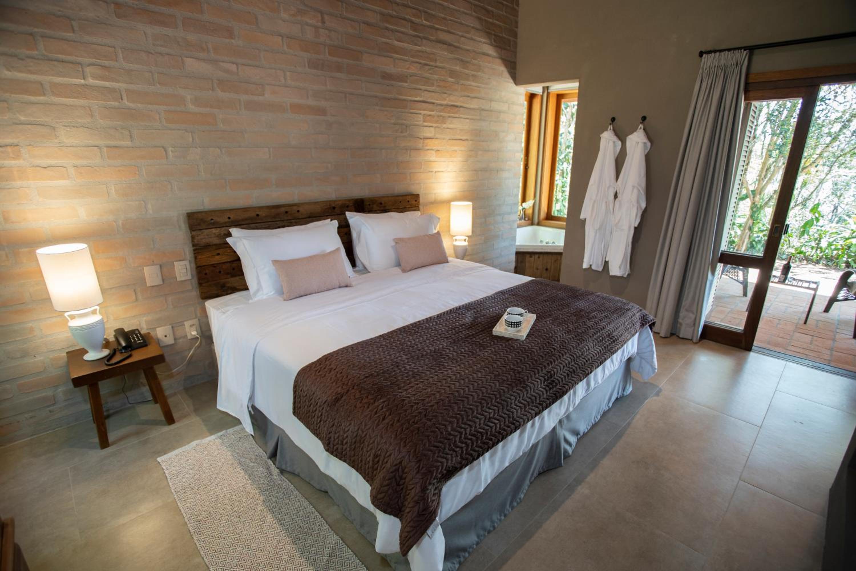 King Room with Spa Bath photo 3
