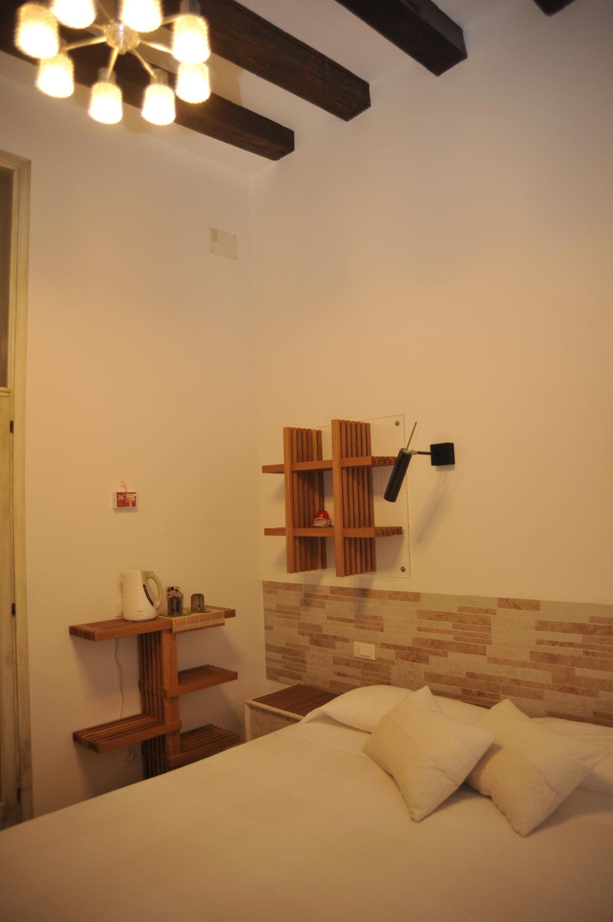 Standard Double or Twin Room photo 2