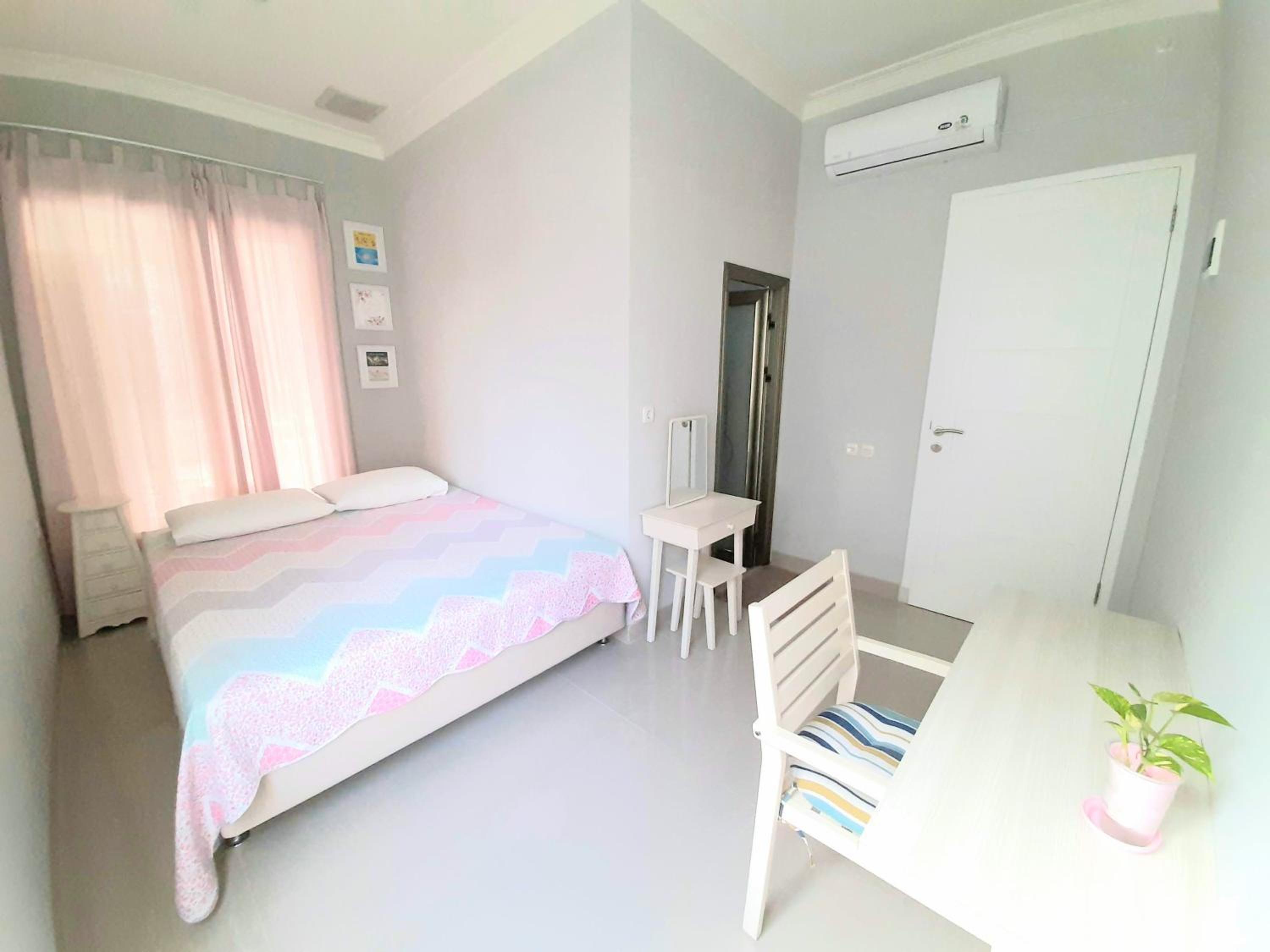 Double Room - Photo 2