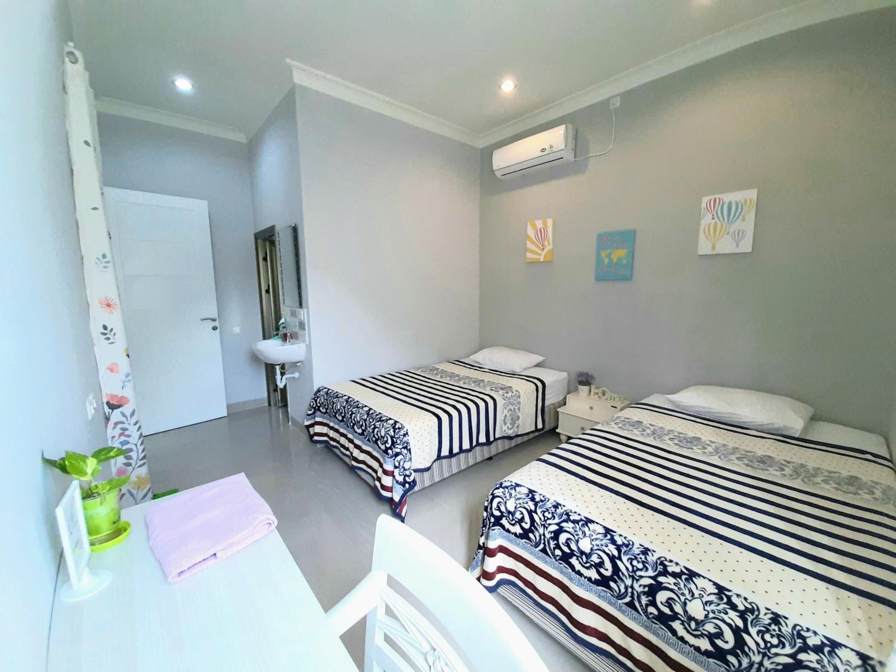Double or Twin Room photo 3