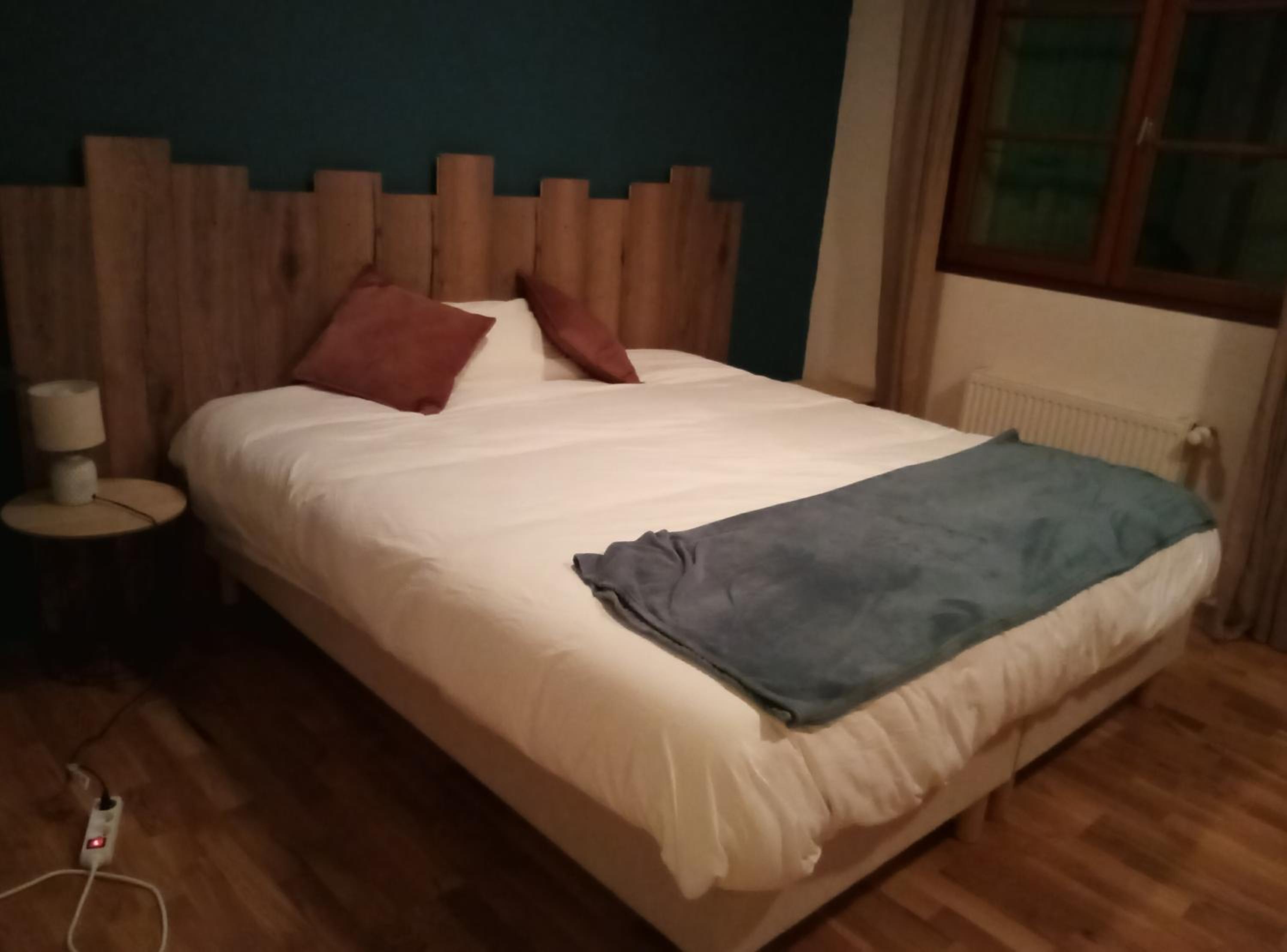 Standard Twin Room - Photo 1