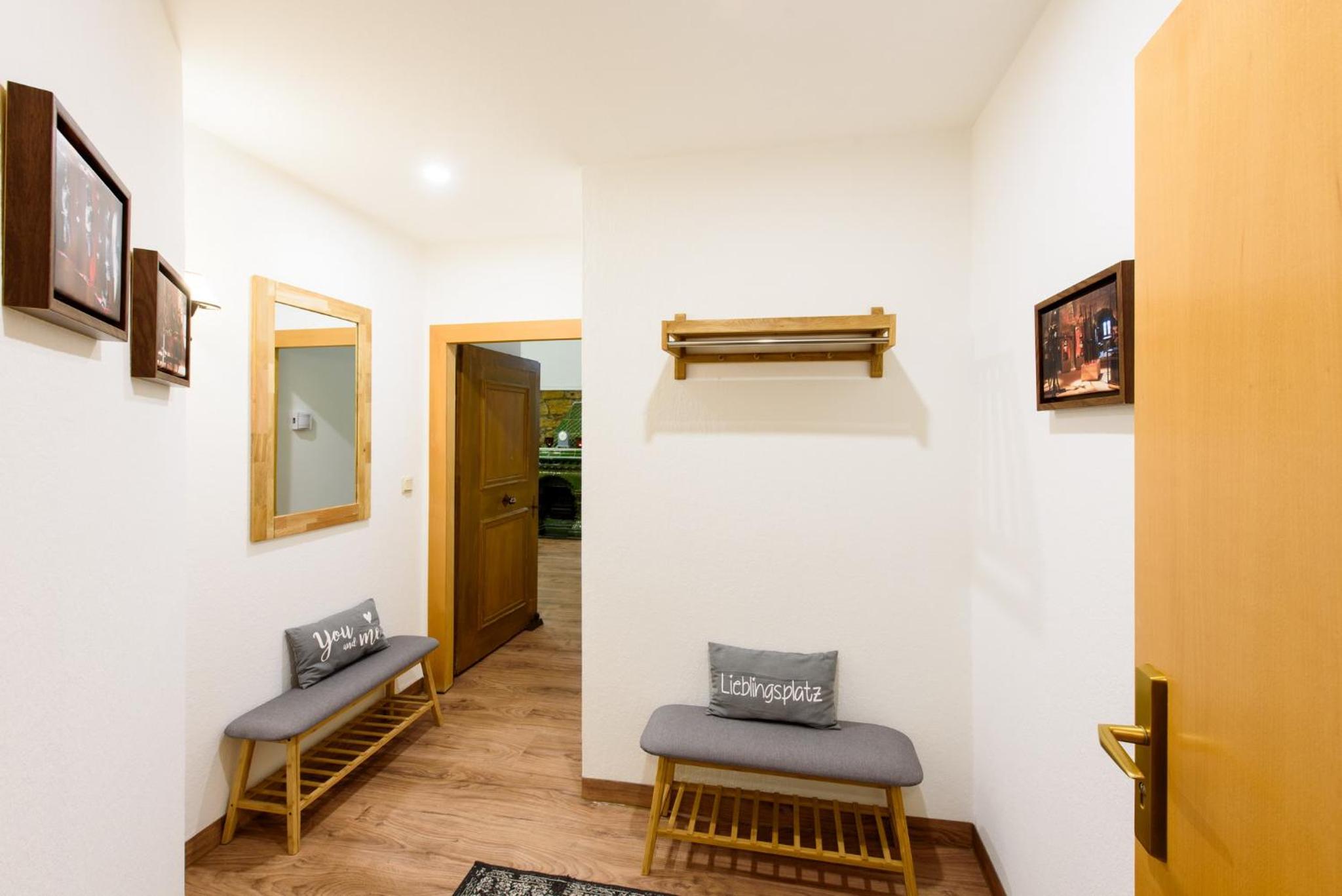 One-Bedroom Apartment photo 1