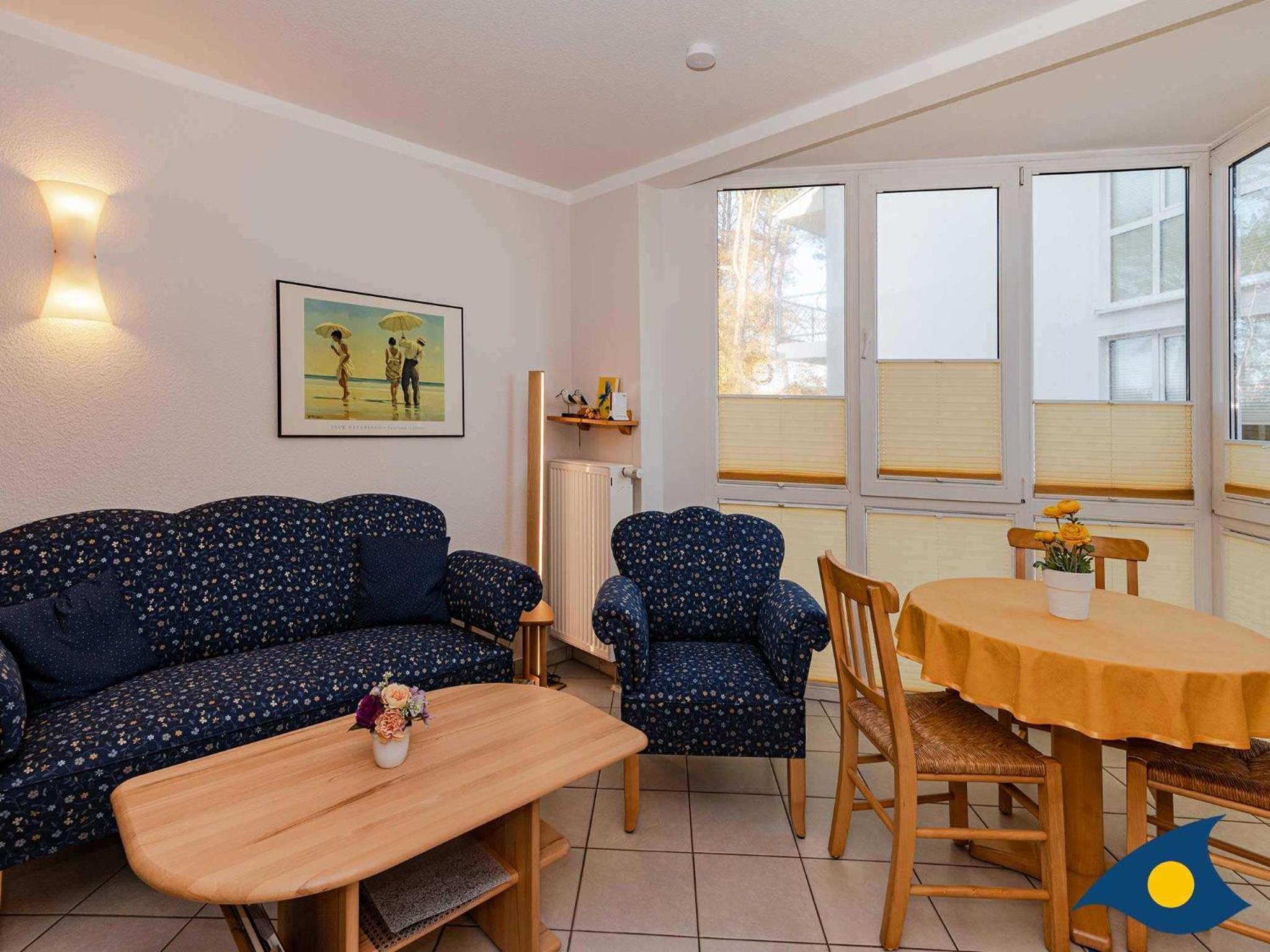 One-Bedroom Apartment with Balcony photo 3