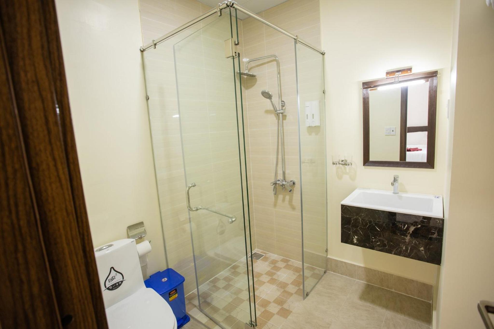 Standard Double Room - Photo 5