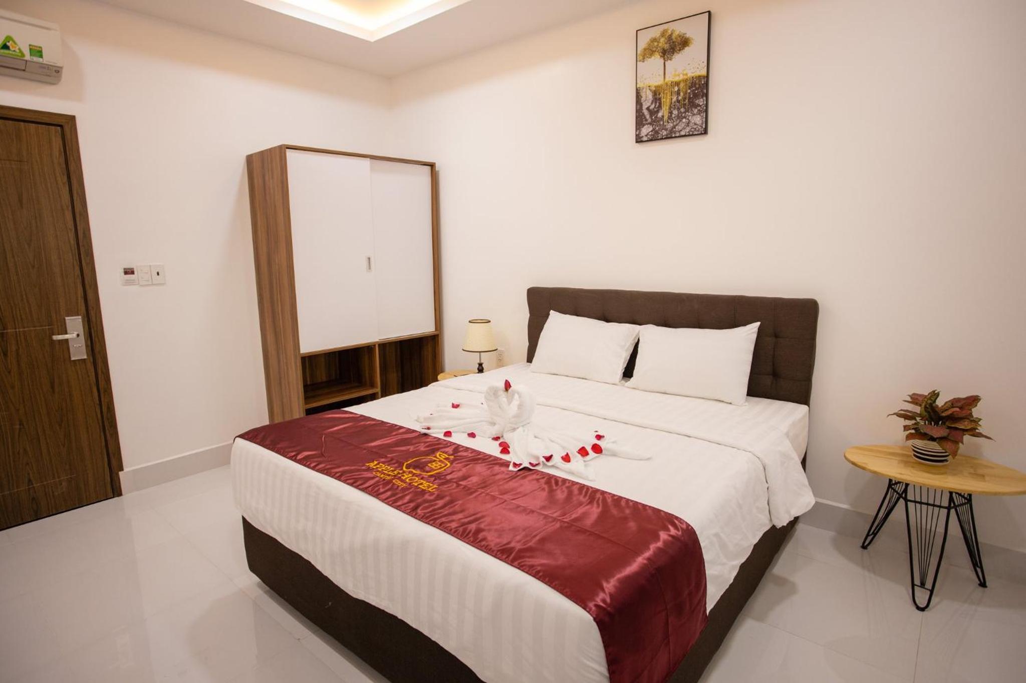 Standard Double Room - Photo 6