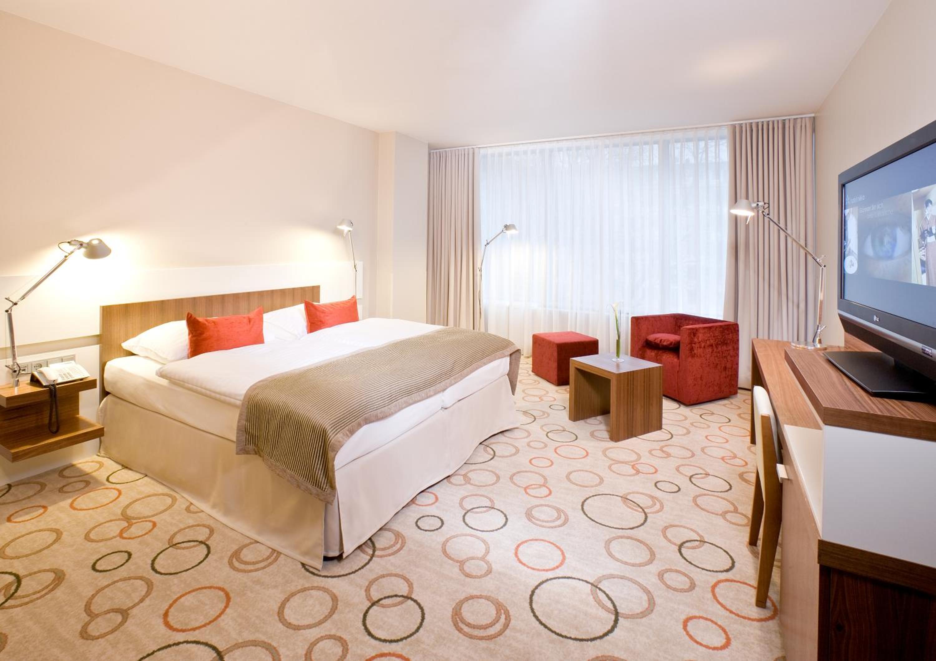 Executive Room - Photo 4