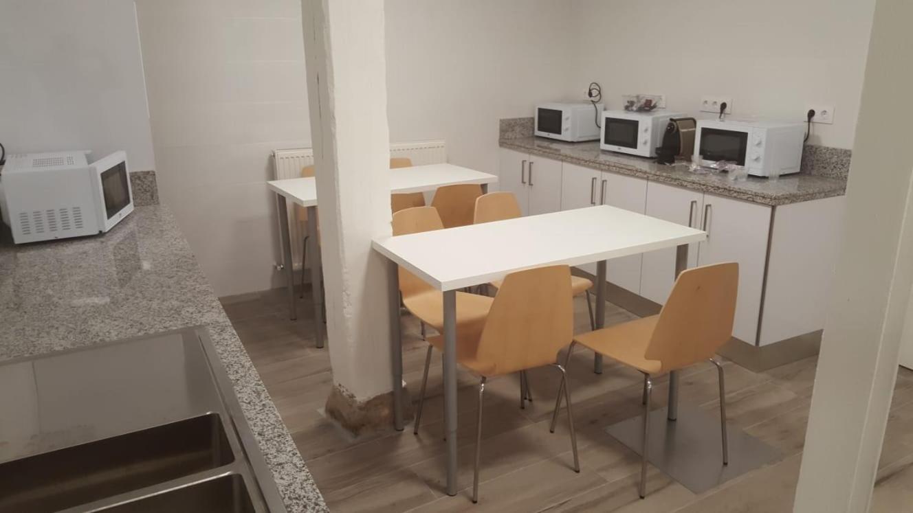 Triple Room - Photo 11
