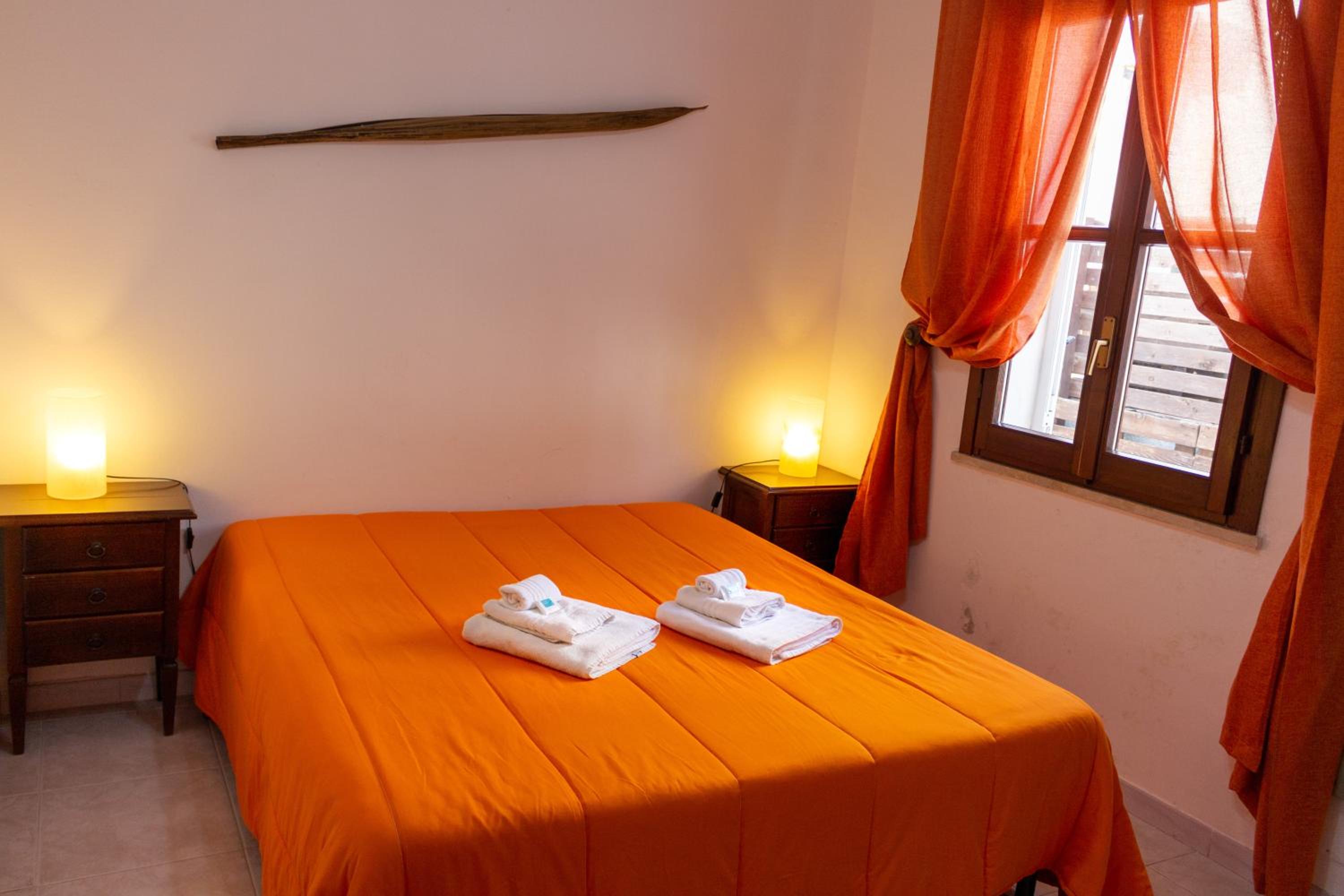 Double Room - Disability Access photo 1