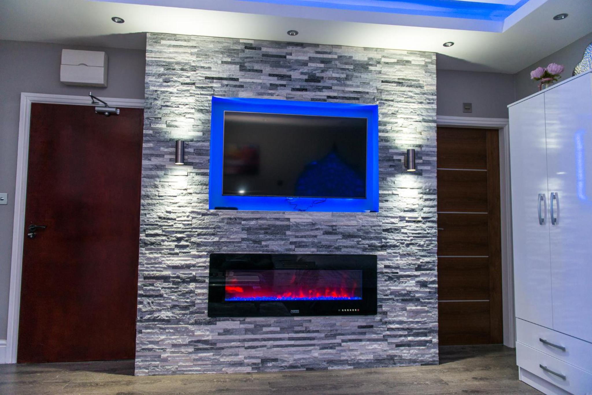 Superior Suite - Photo 23