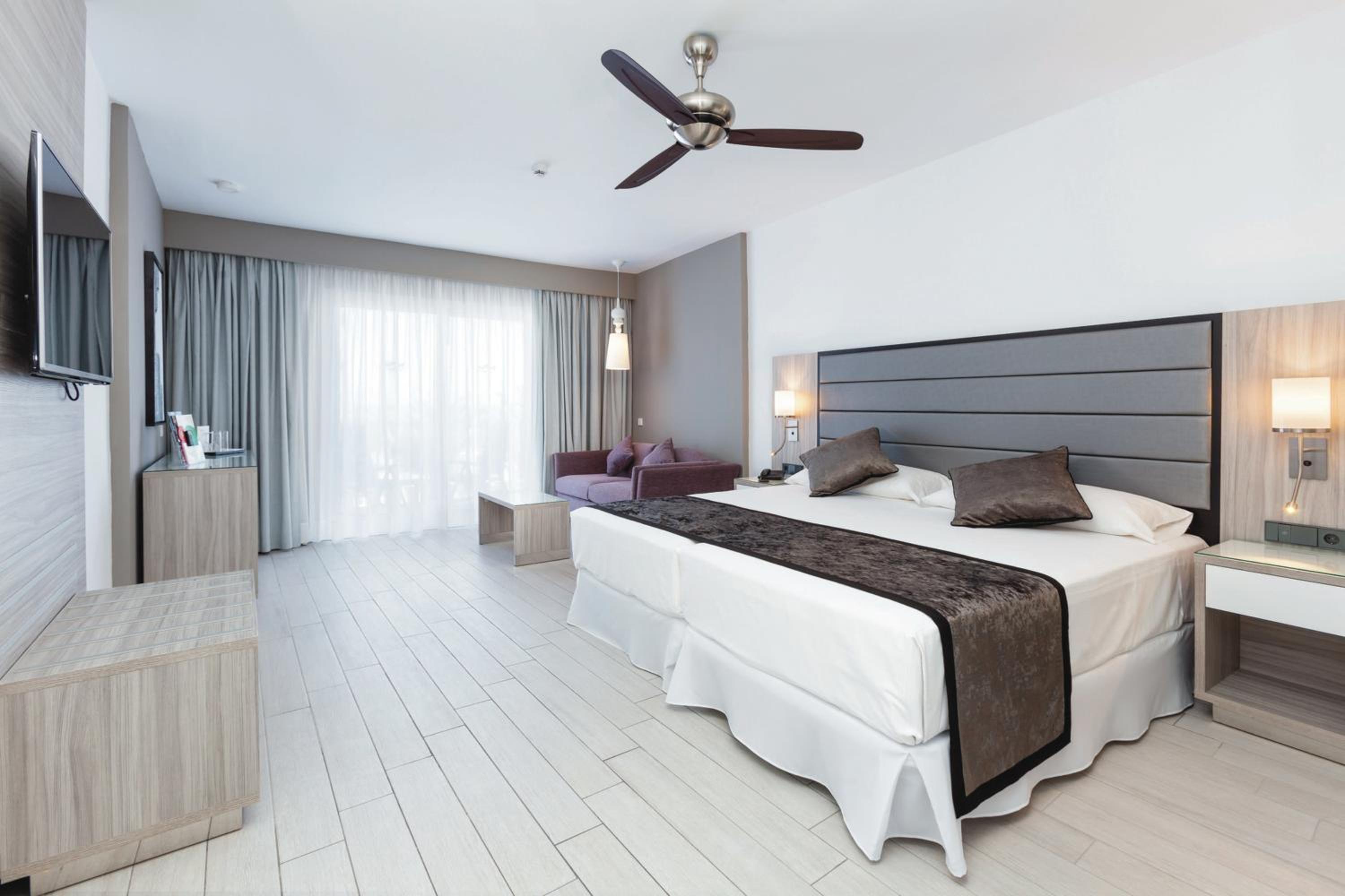 Double Room with Sea View photo 3