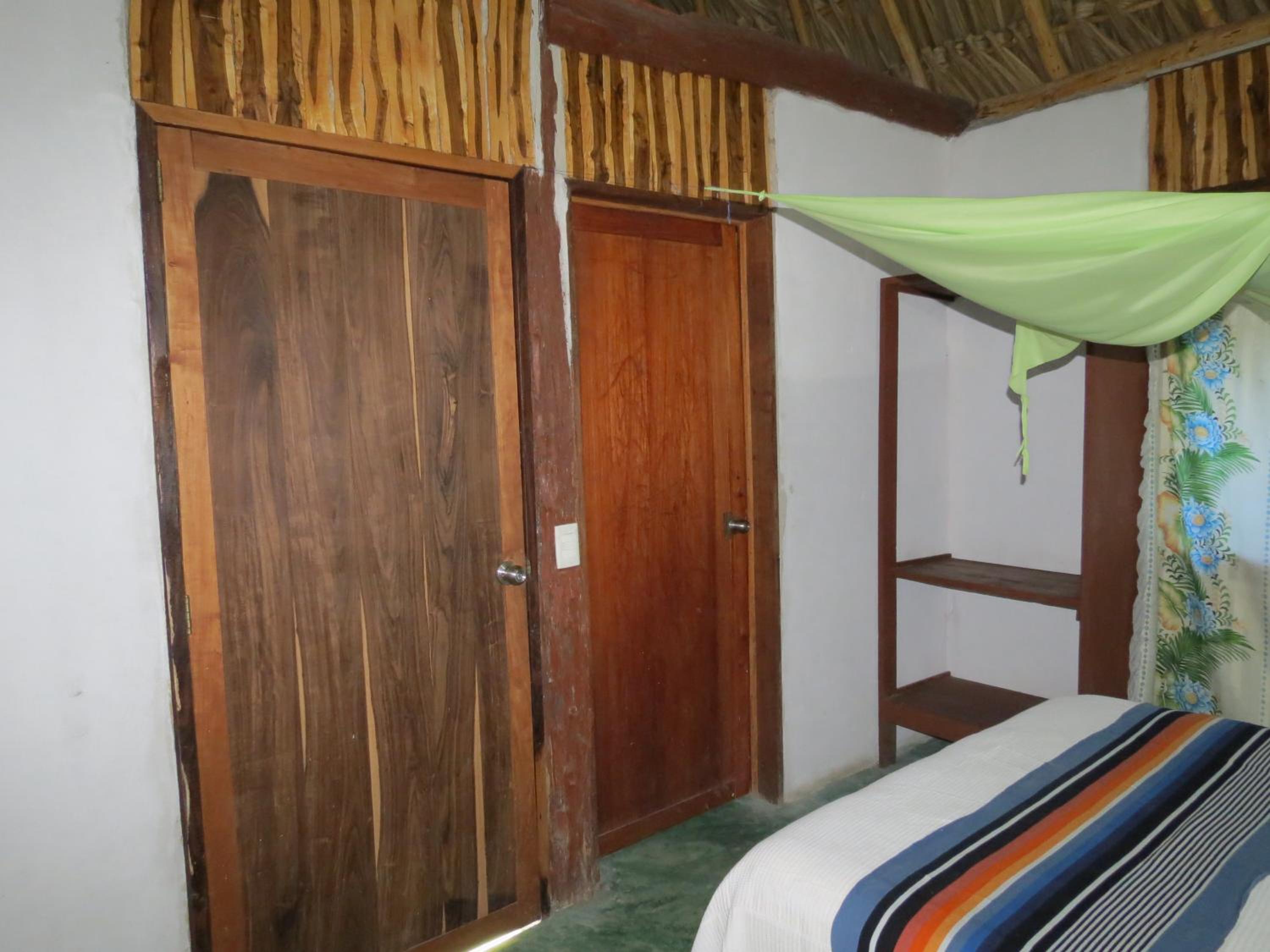 Double Room - Photo 5