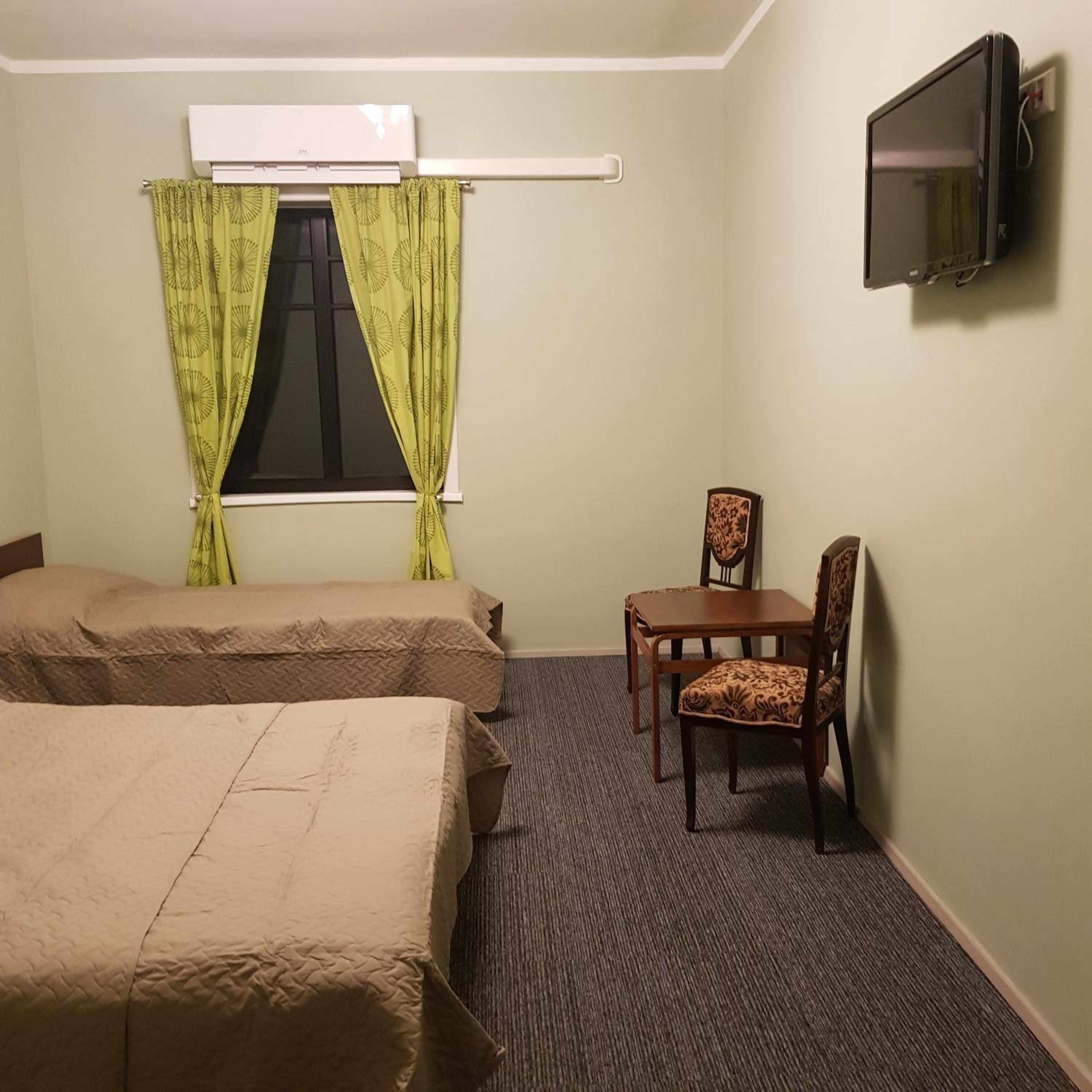 Comfort Triple Room with Shower photo 3