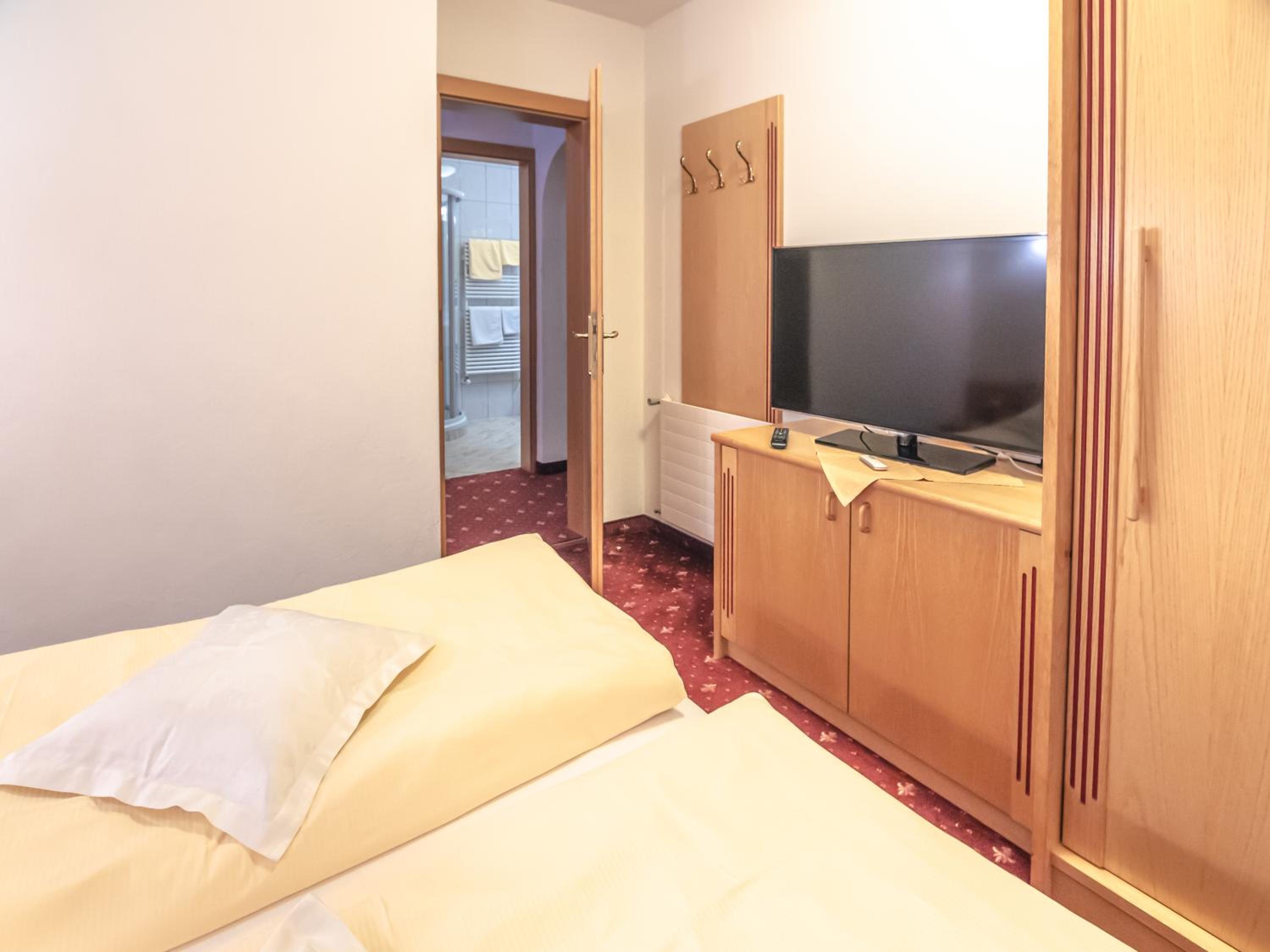 Apartment - Photo 24