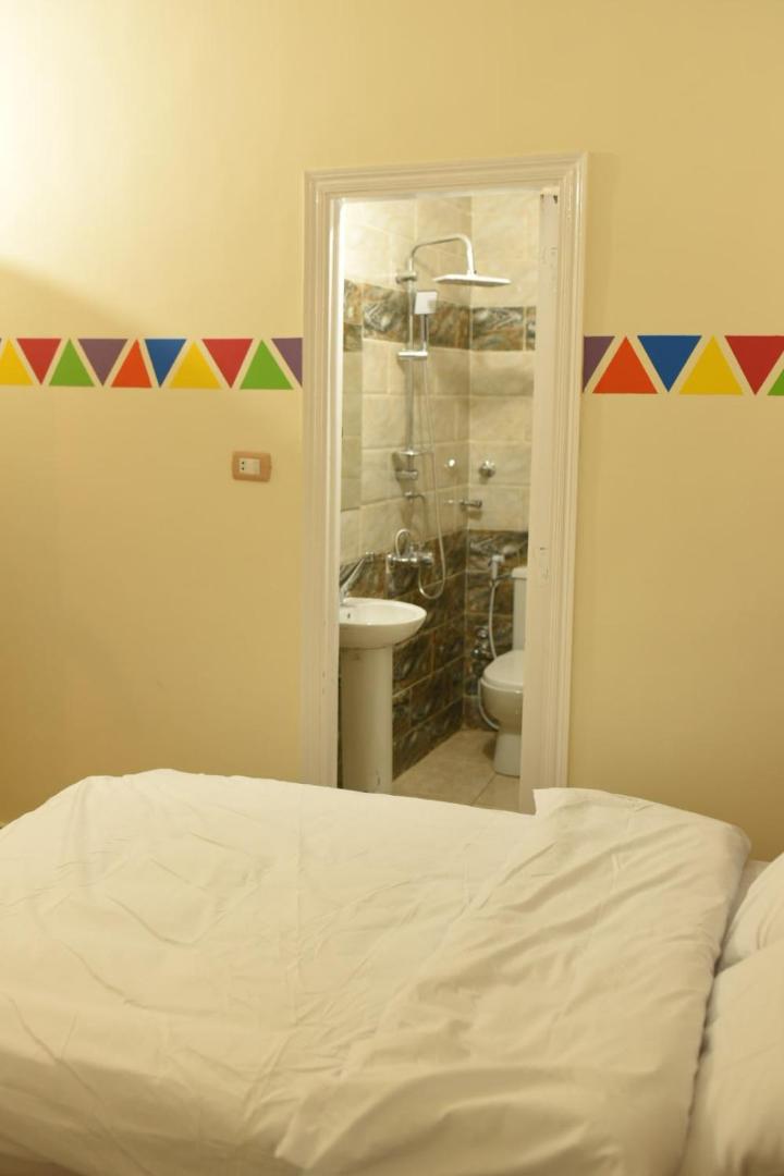 Economy Double or Twin Room - Photo 7