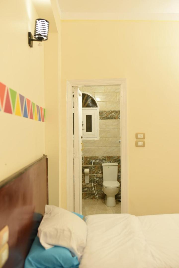 Deluxe Double or Twin Room - Photo 11