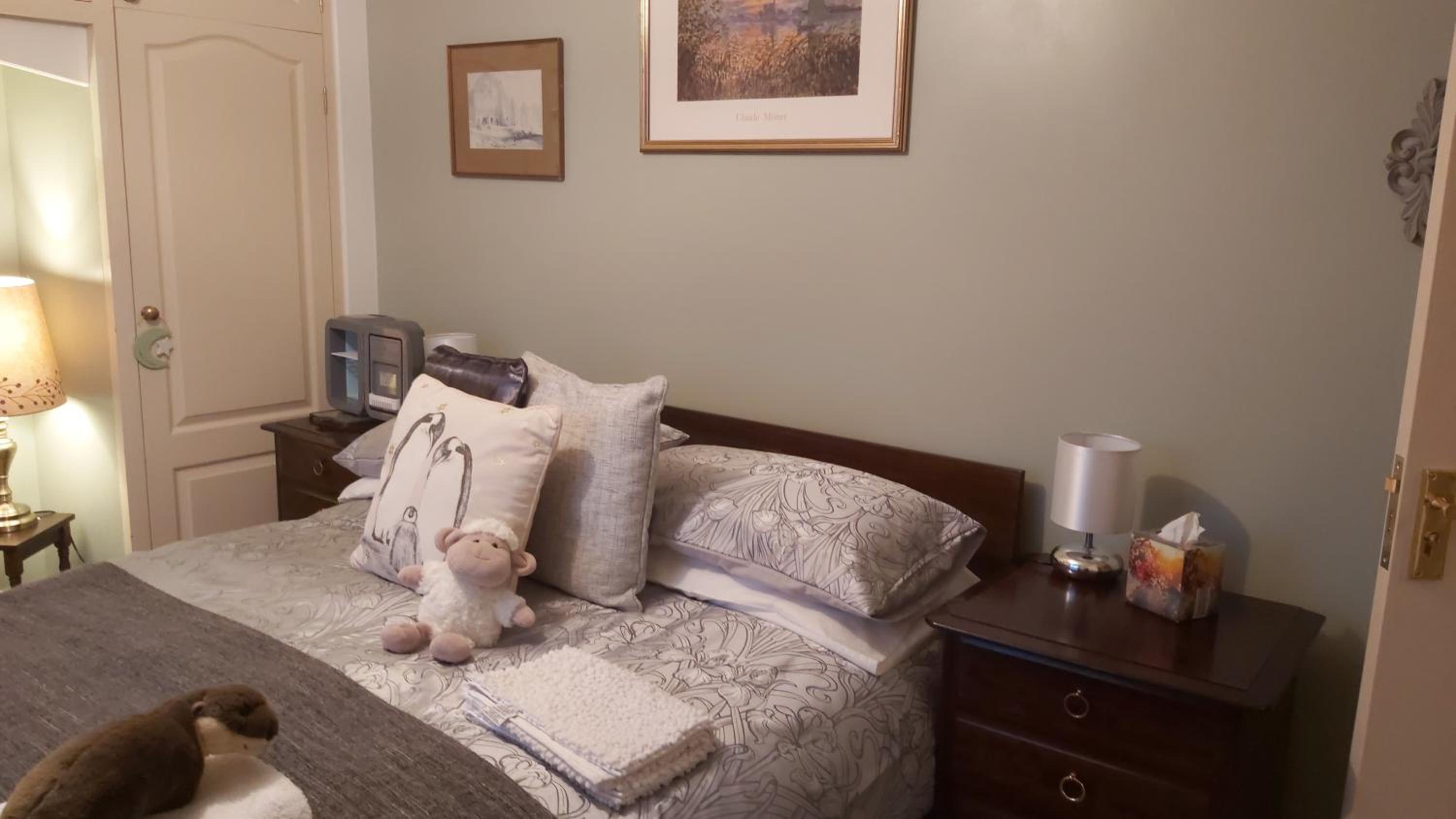 Double Room - Photo 5