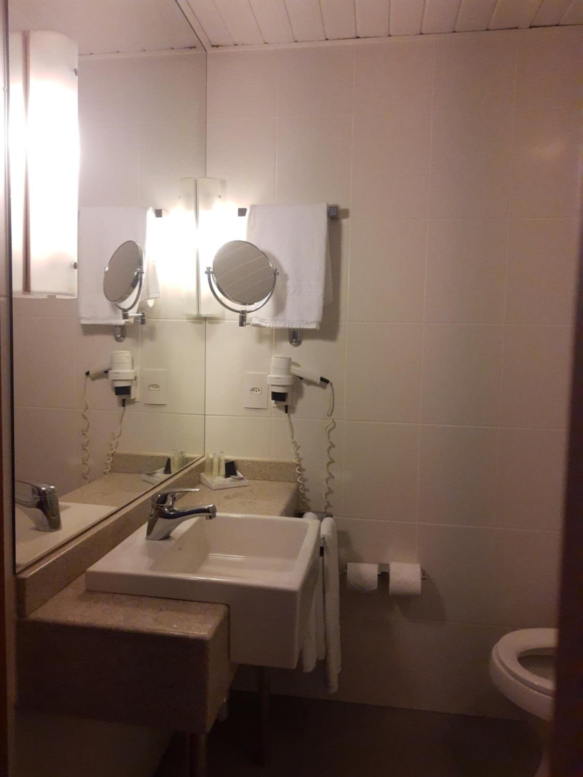 Superior Twin Room - Photo 4