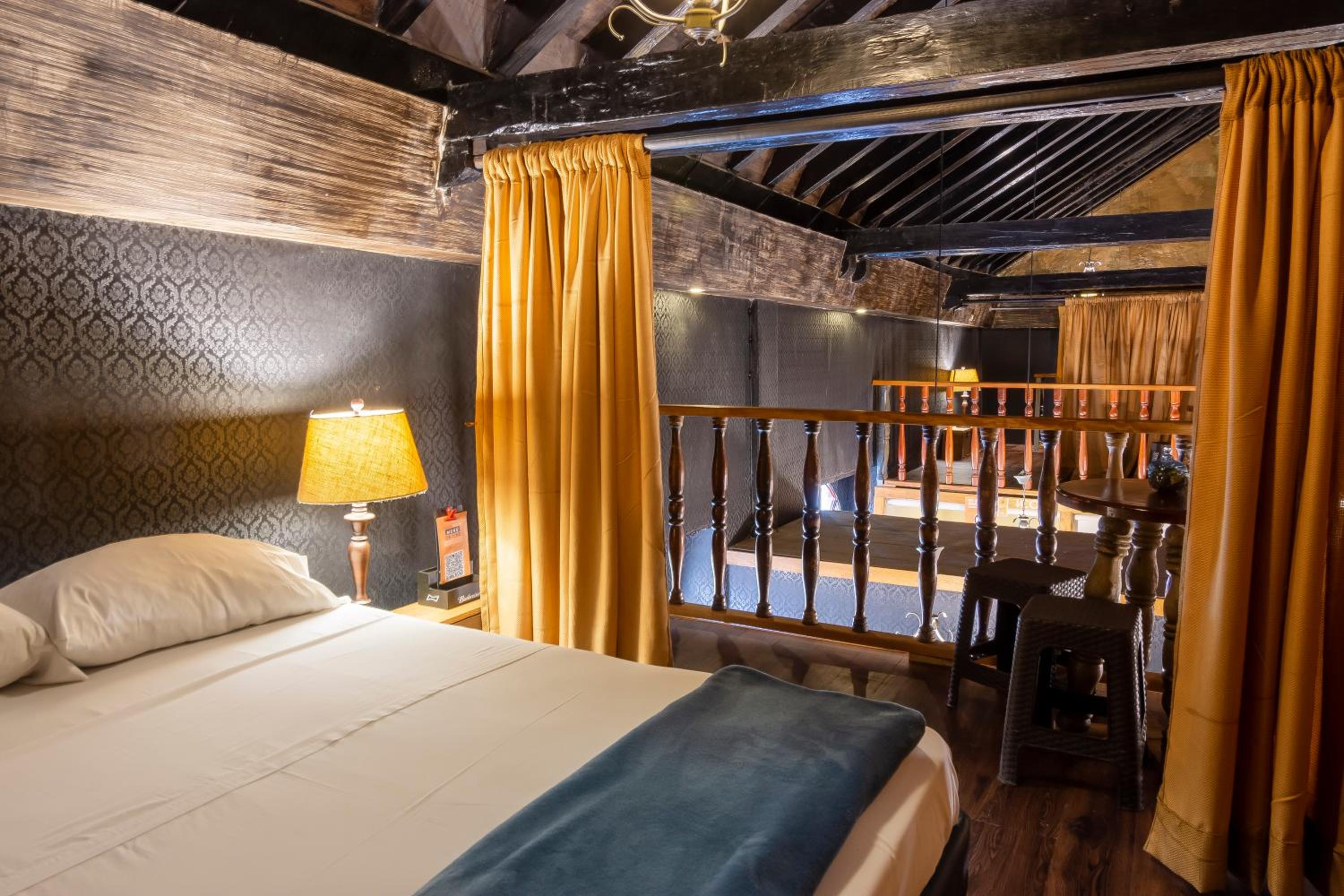 Superior Double Bed in Mixed Dormitory Room  photo 1