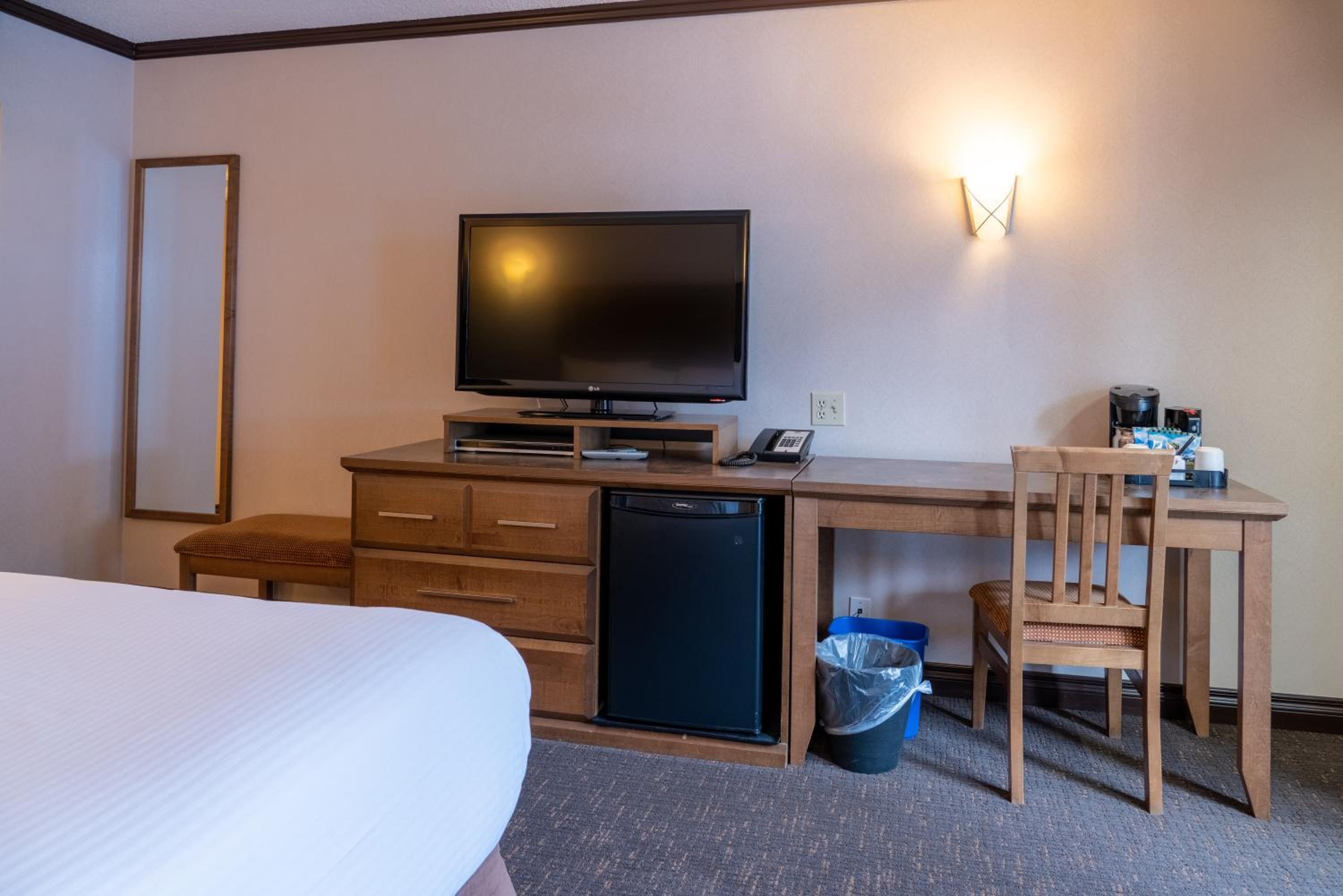 Superior King Room - Photo 2