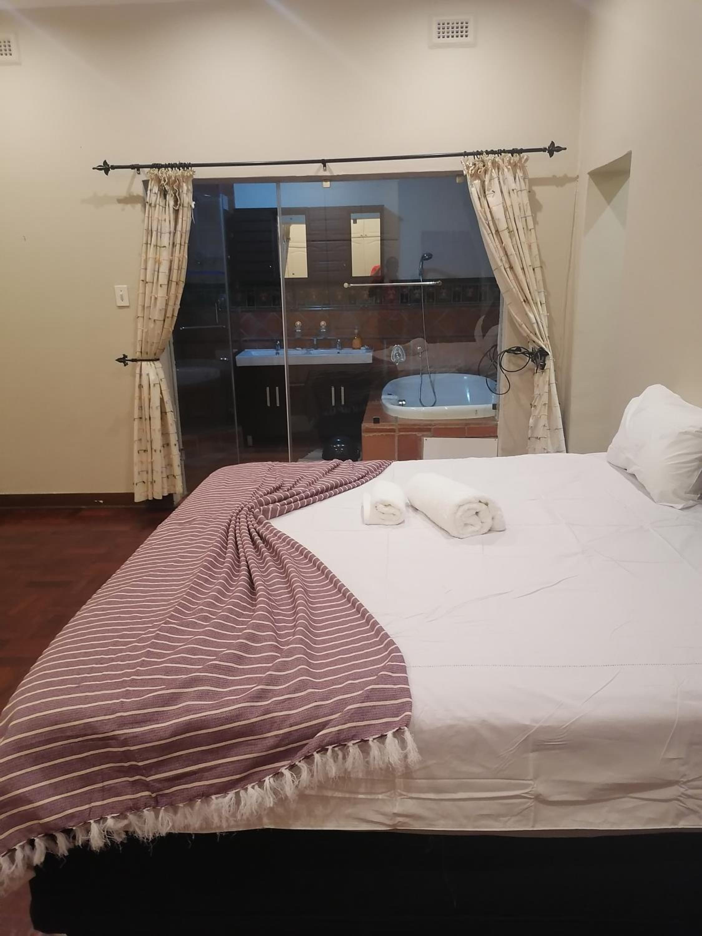 Double Room with Garden View - Photo 1