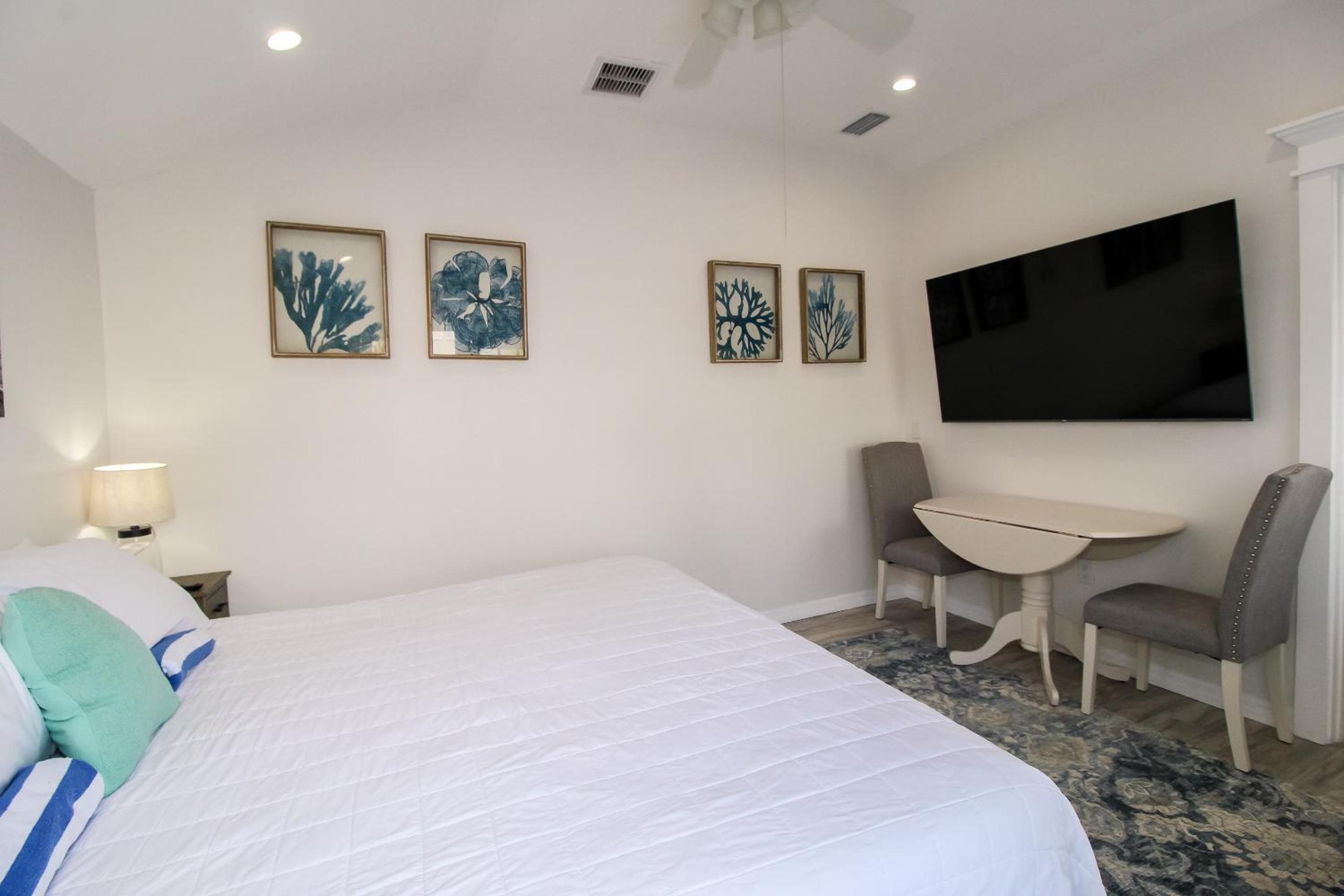 Beachfront Luxury 2 Queen