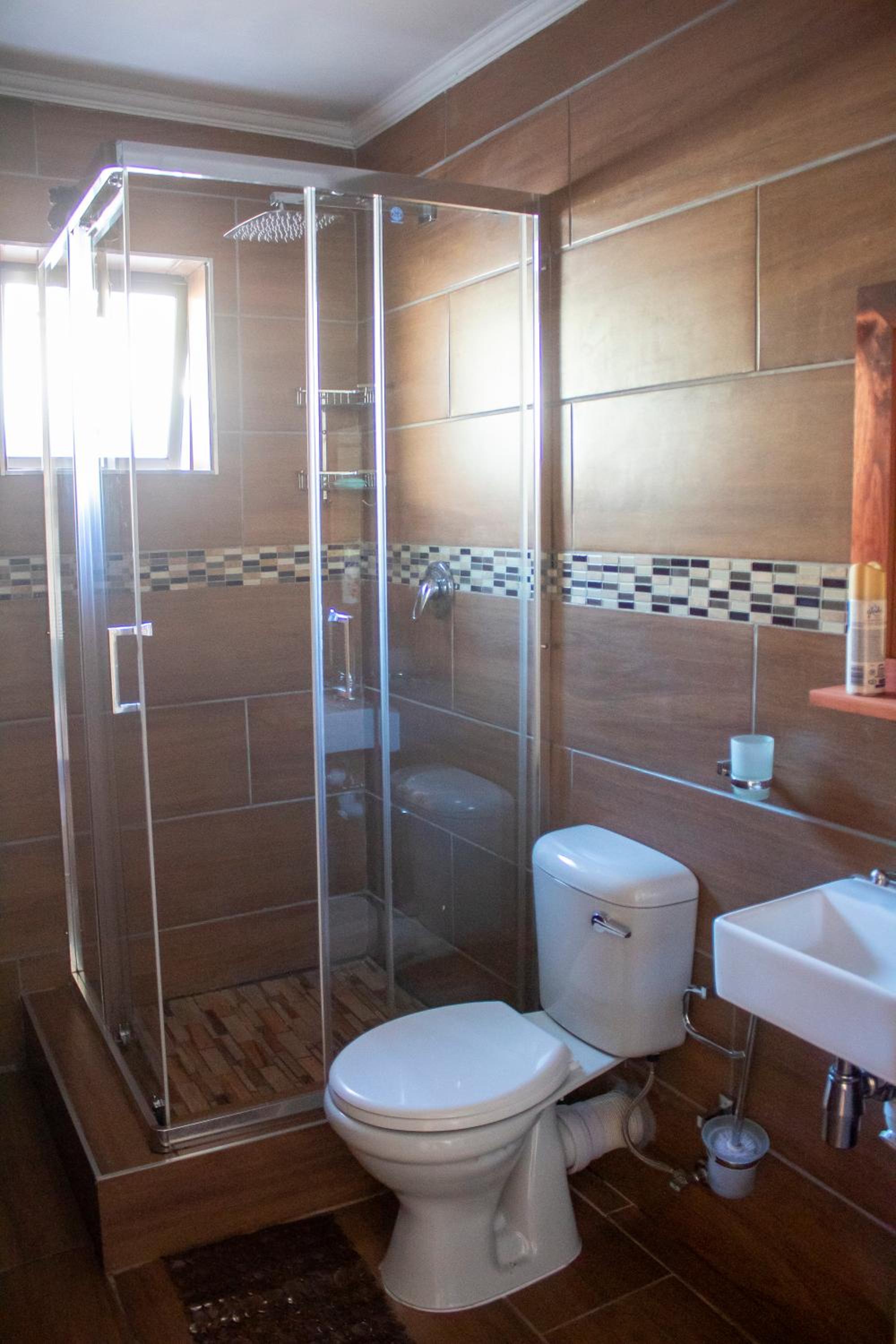 Deluxe Double Room with Shower photo 3