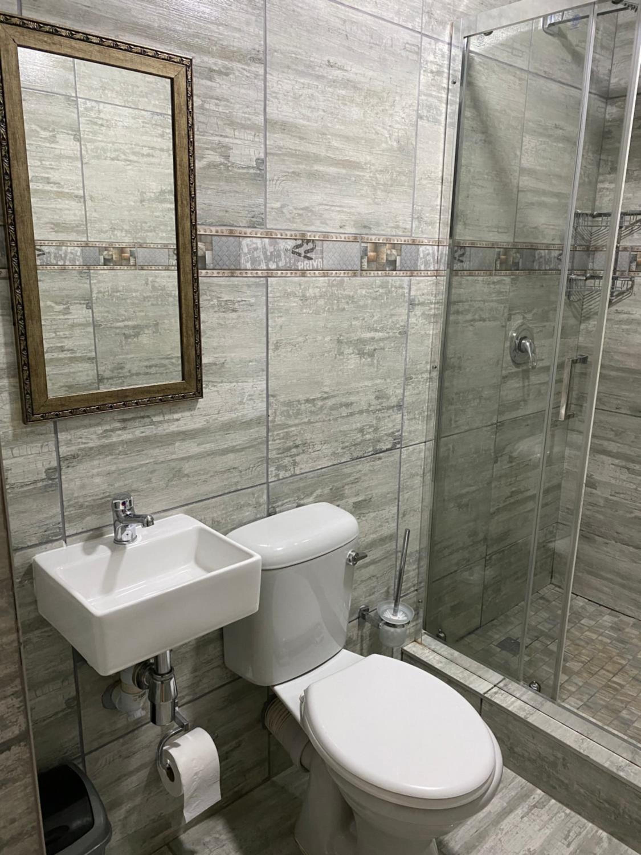 Deluxe Double Room with Shower - Photo 2