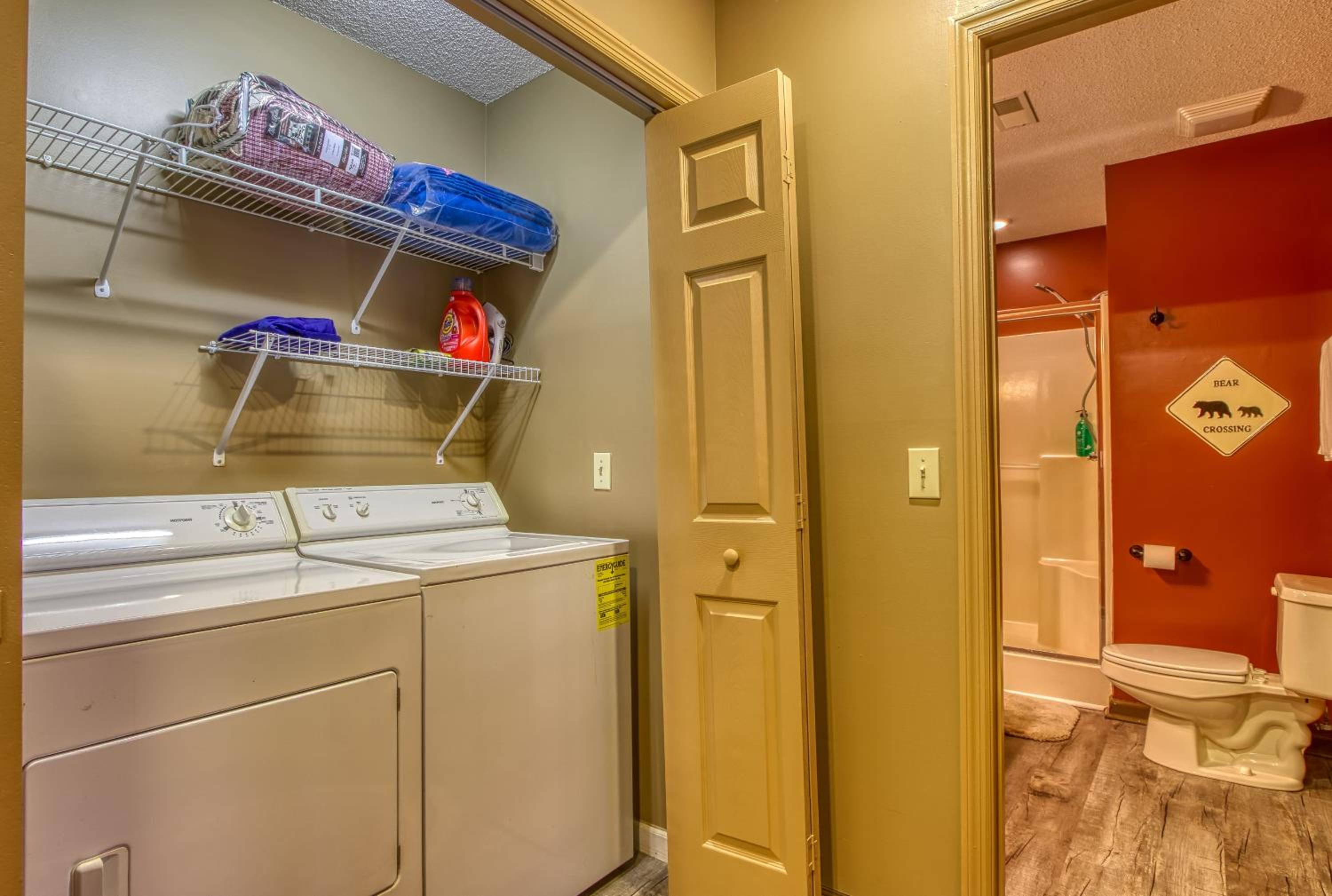 Three-Bedroom House photo 3