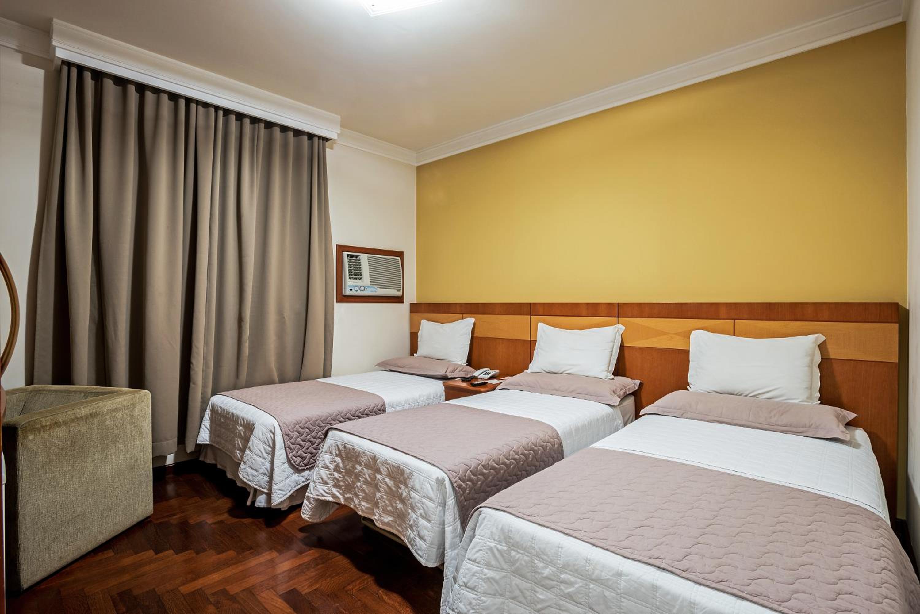 Standard Twin Room photo 1