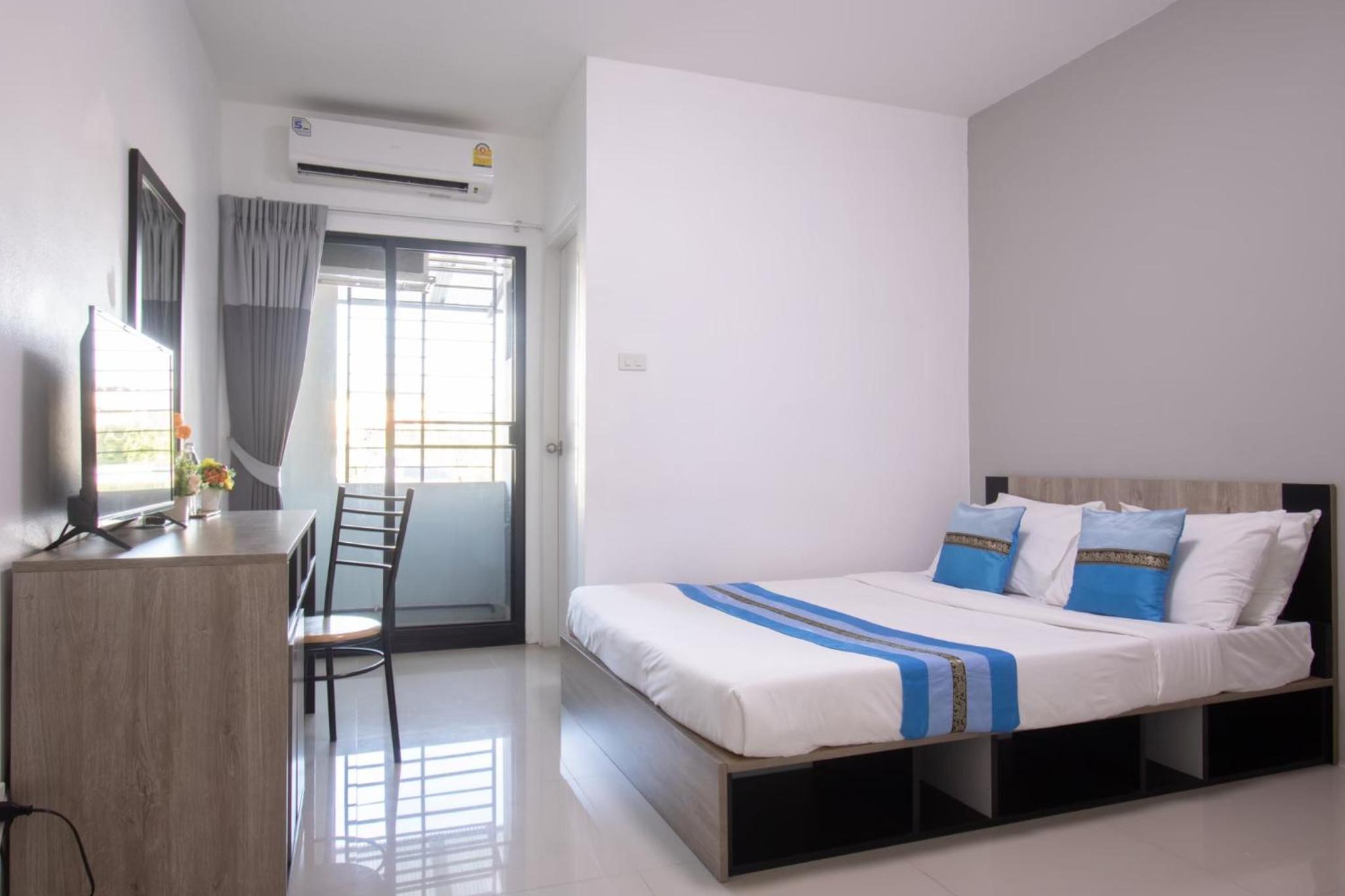 Standard Double Room - Photo 6