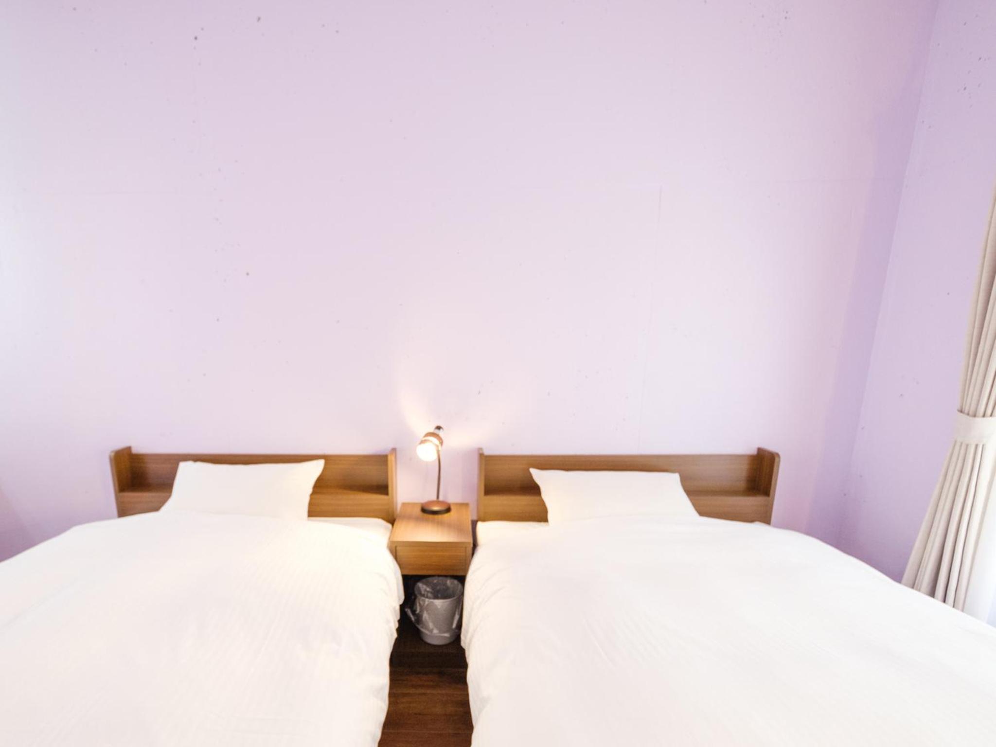 Superior Twin Room with bath and toilet, Non-Smoking