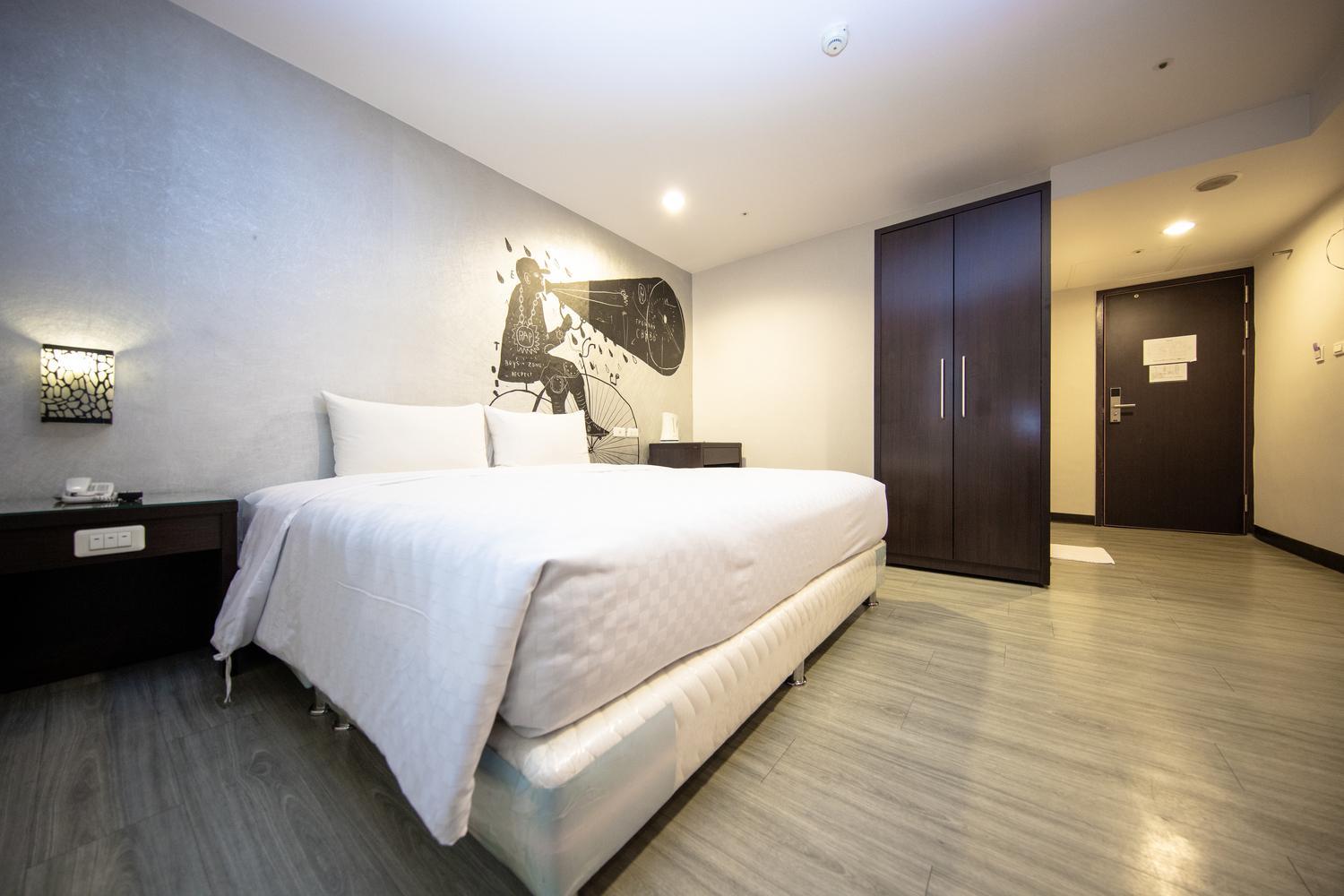 Budget Double Room without Window