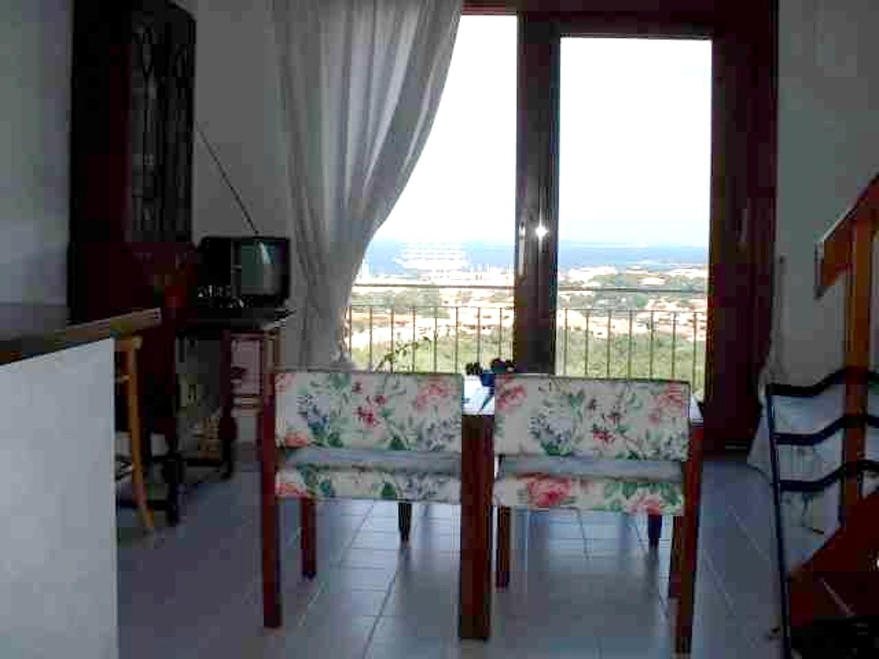 Two-Bedroom Apartment photo 2