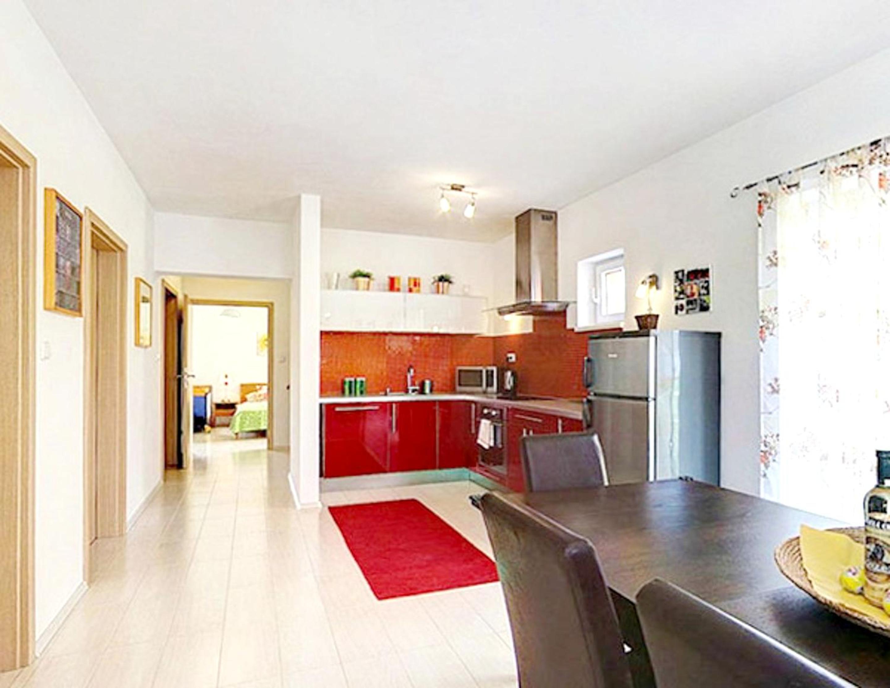 Four-Bedroom Holiday Home photo 3