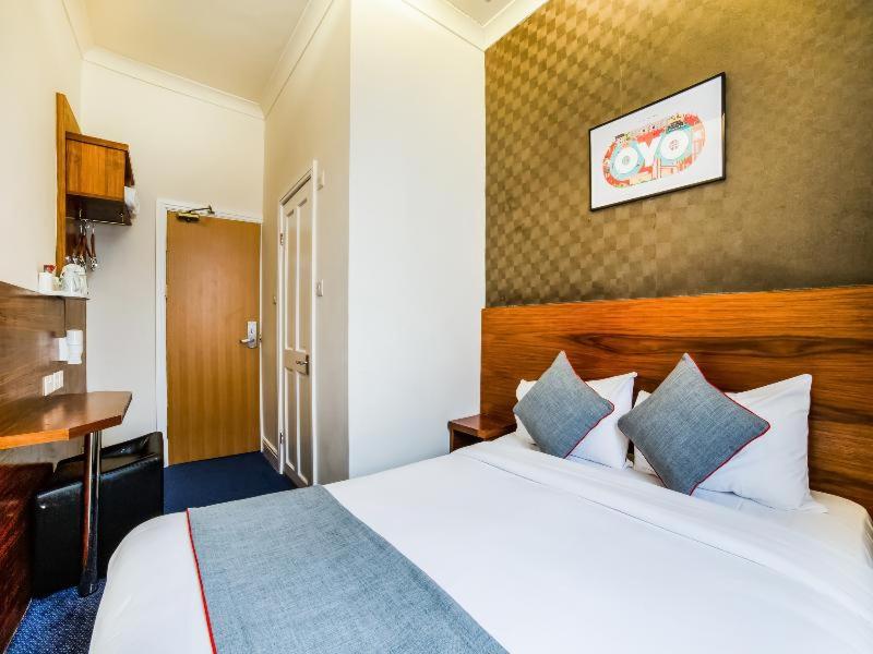 Small Double Room photo 2