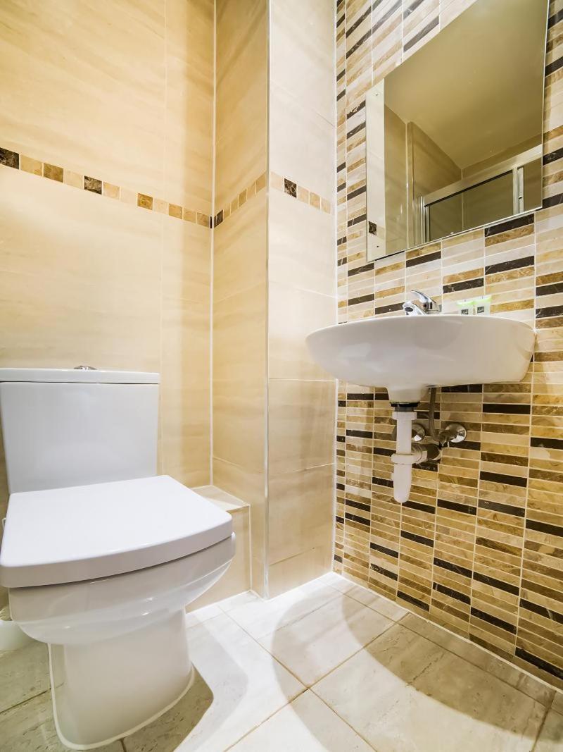 Superior Single Room photo 3