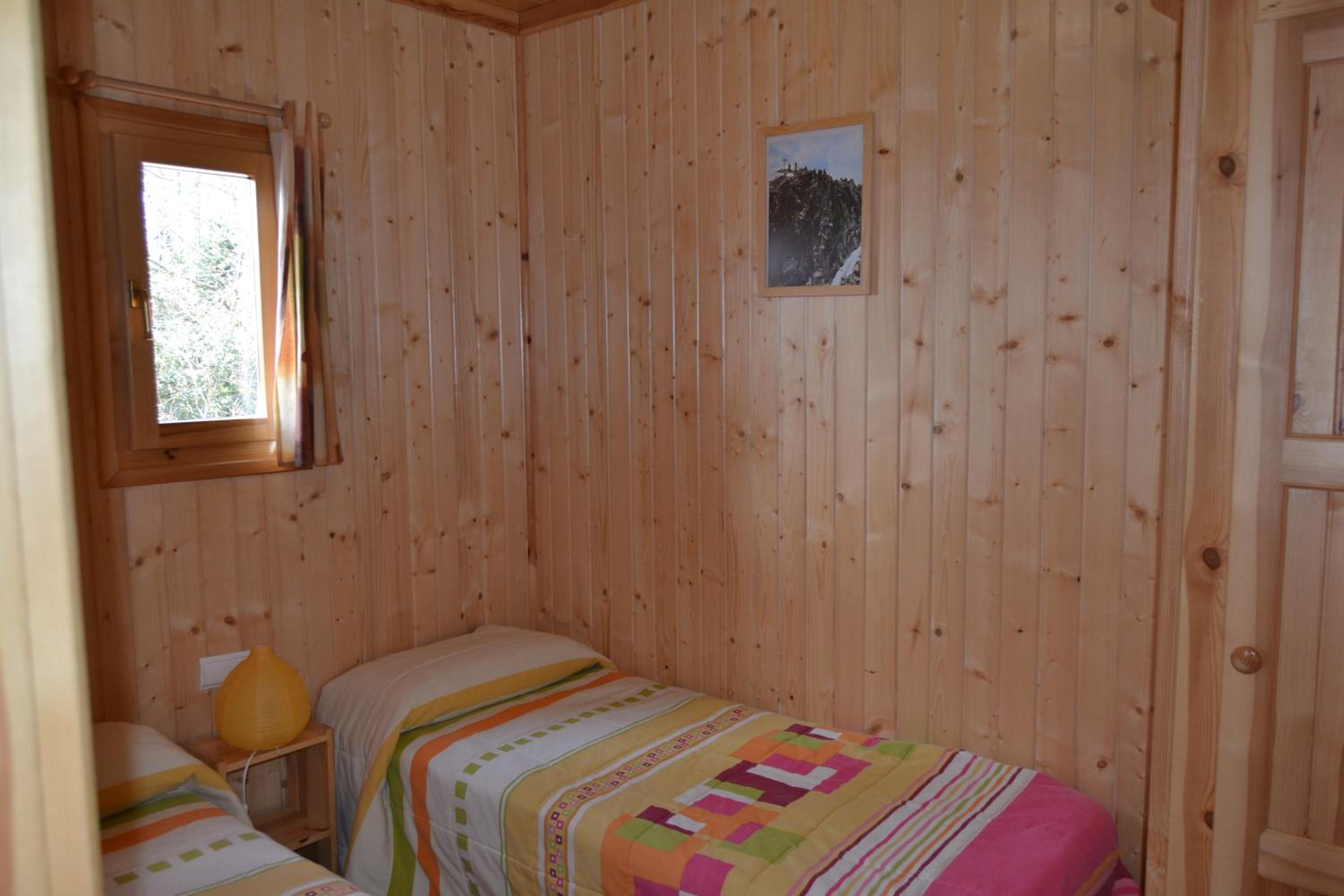 Bungalow (5 Adults + 1 Child) photo 2