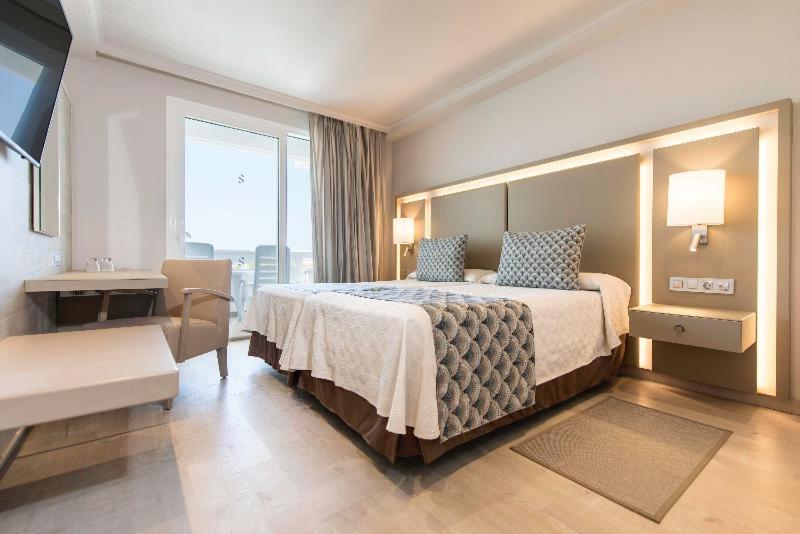 Habitación #85022528